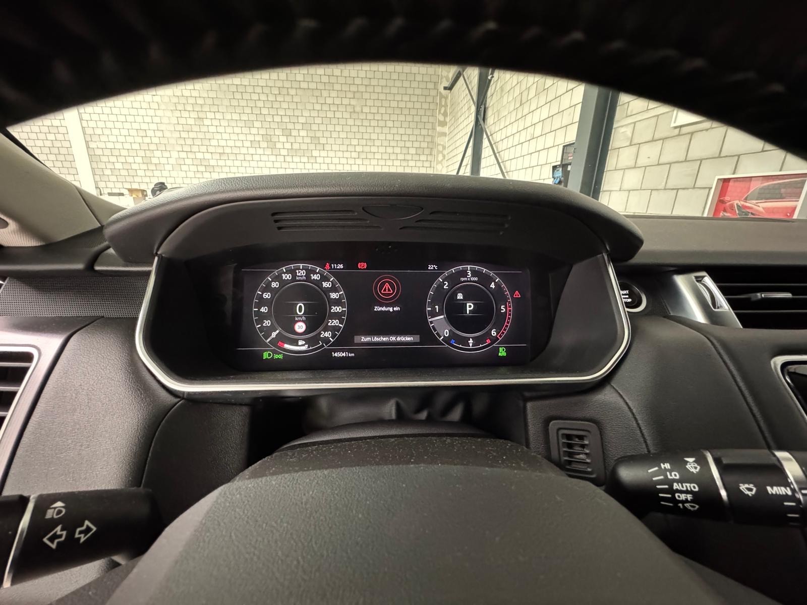 LAND ROVER Range Rover Sport 3.0 SDV6 HSE Automatic-image-9