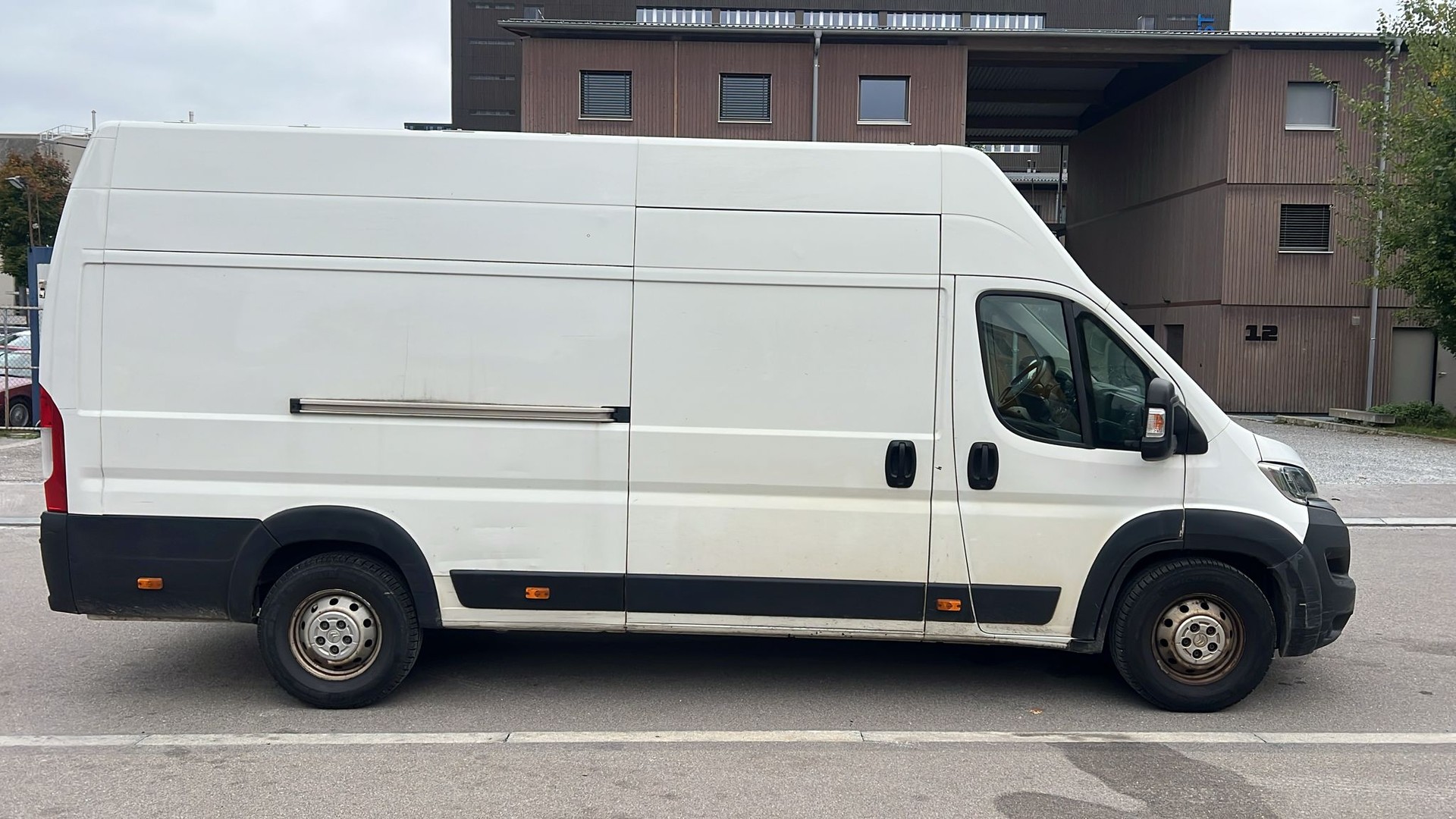 CITROEN Jumper 35 2.0 BlueHDi 160 Attraction L3H2-image-4