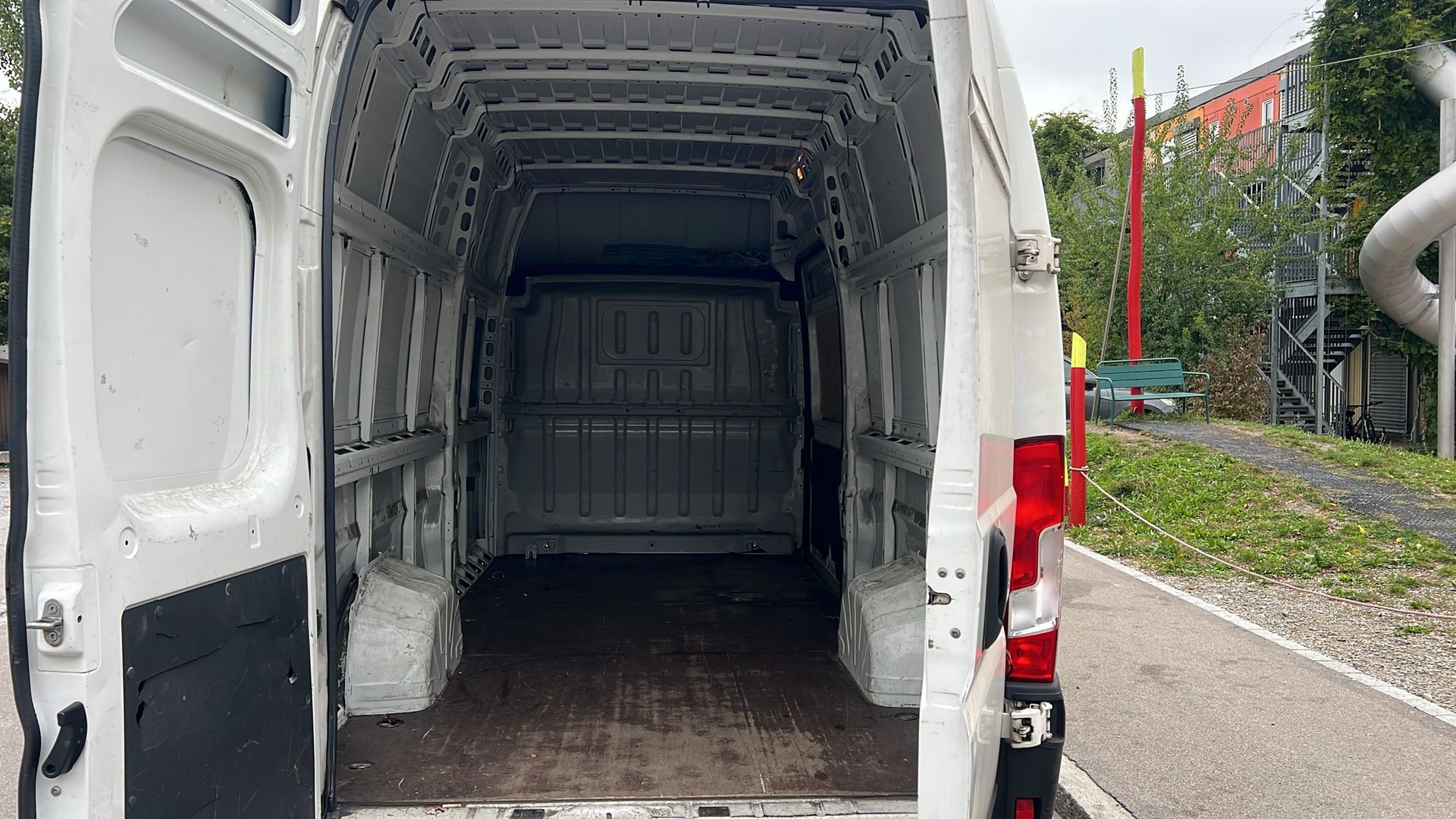 CITROEN Jumper 35 2.0 BlueHDi 160 Attraction L3H2-image-12