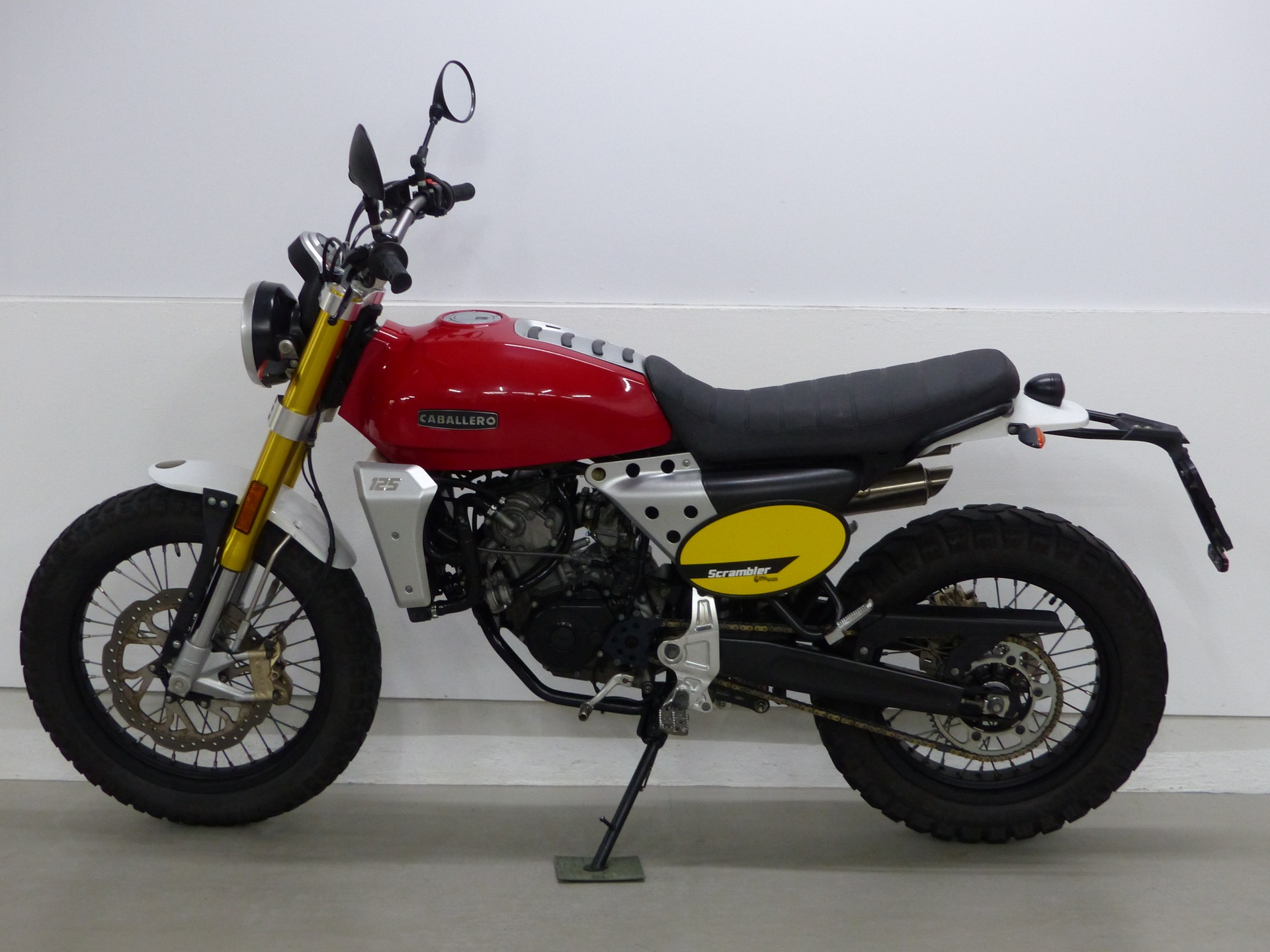 FANTIC Caballero 125 Scrambler ABS-showroom-element-2
