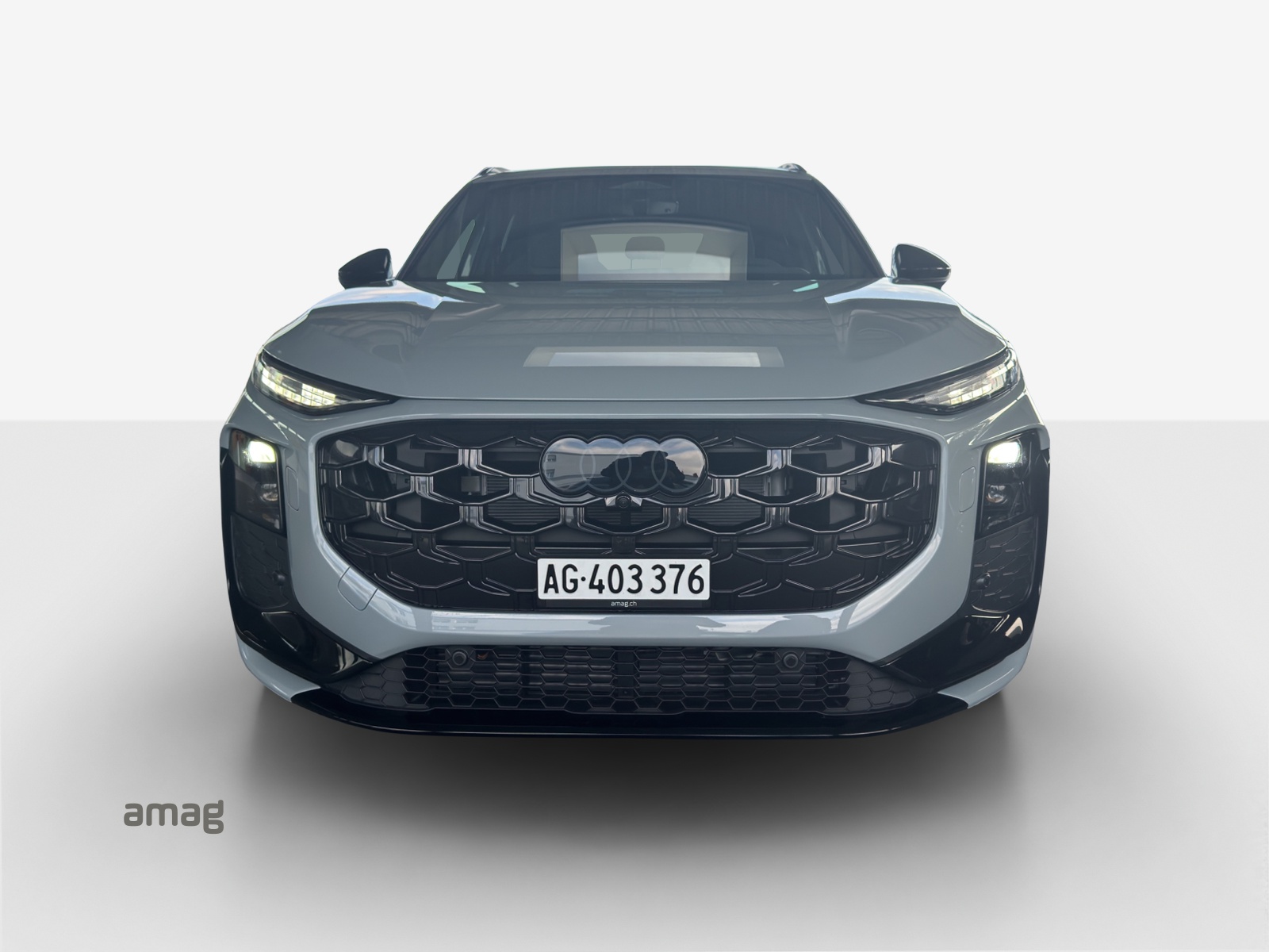 AUDI Q3 SUV TFSI quattro 195 kW S tronic-image-6