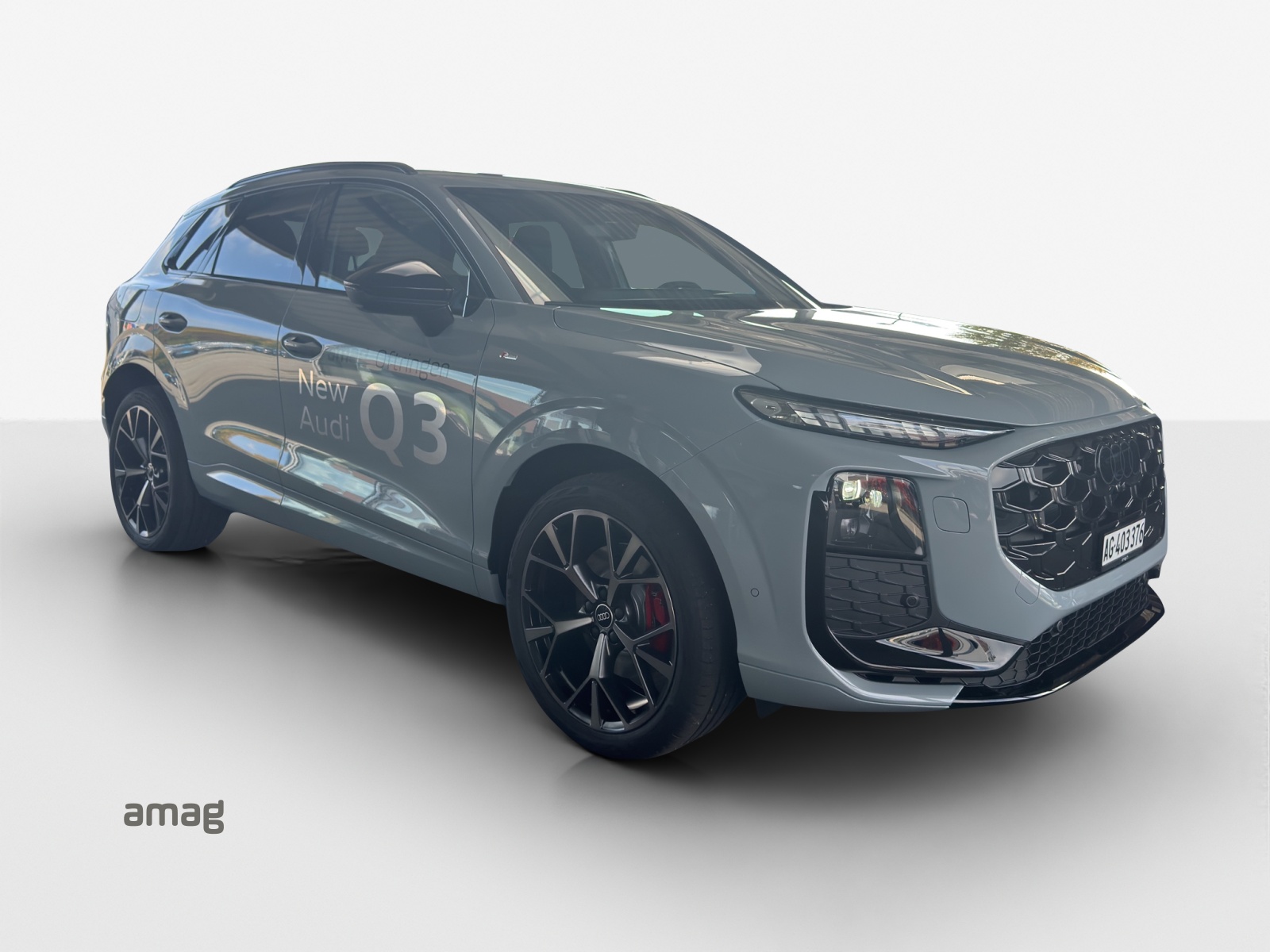 AUDI Q3 SUV TFSI quattro 195 kW S tronic-image-5