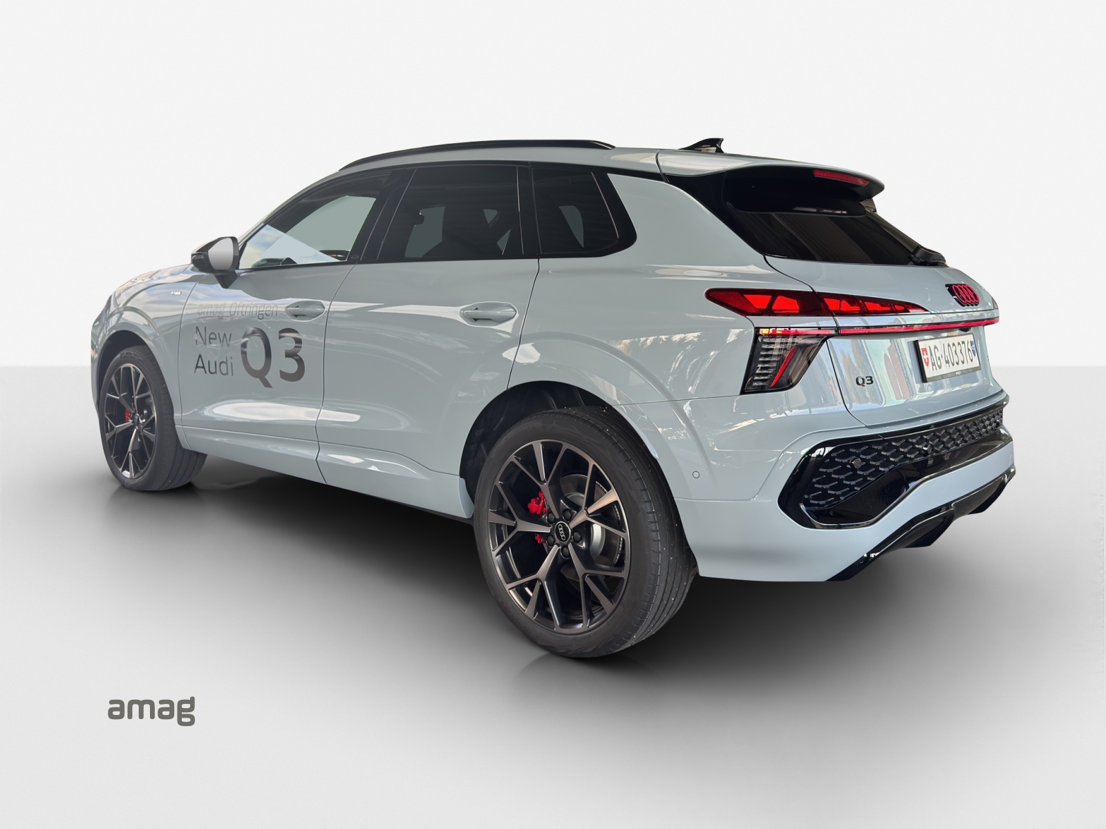 AUDI Q3 SUV TFSI quattro 195 kW S tronic-showroom-element-2
