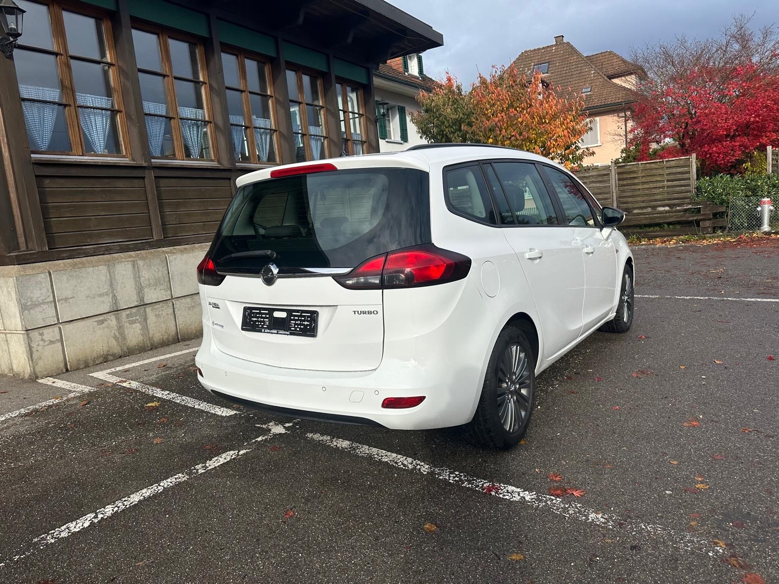 OPEL Zafira Tourer 1.4i 16V Turbo Active Ed. Aut.-image-3