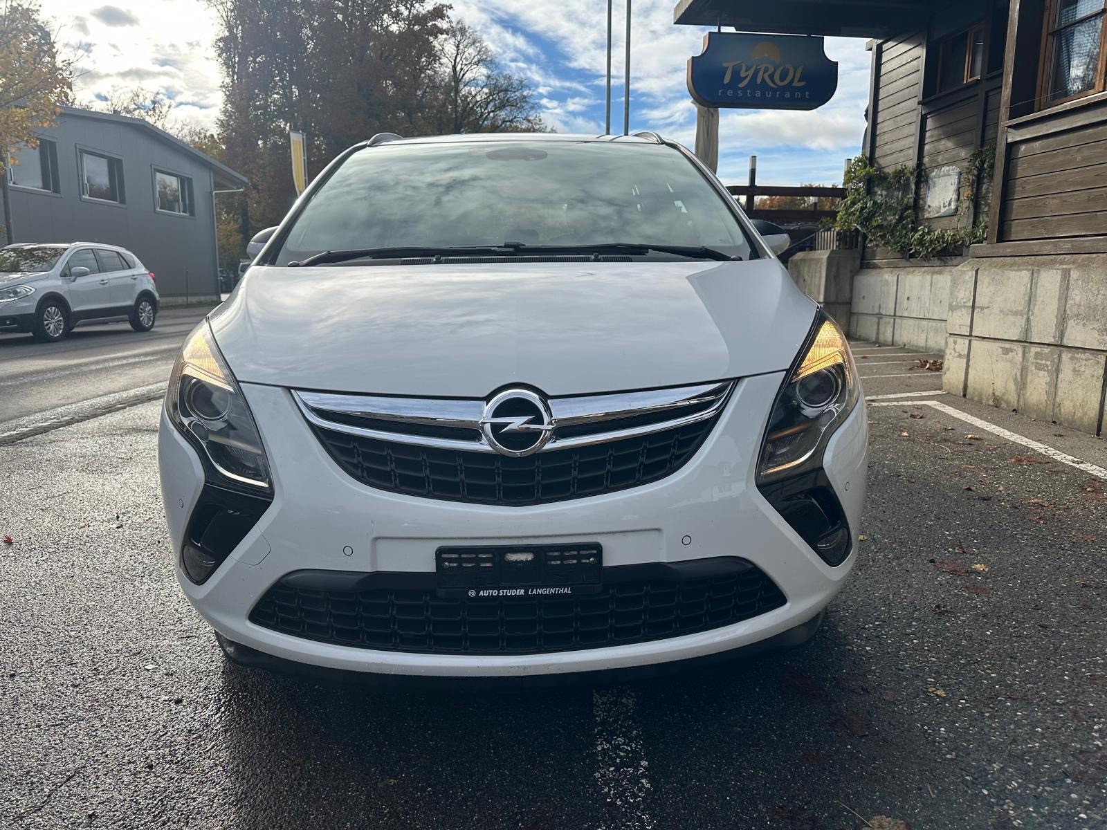 OPEL Zafira Tourer 1.4i 16V Turbo Active Ed. Aut.-image-4