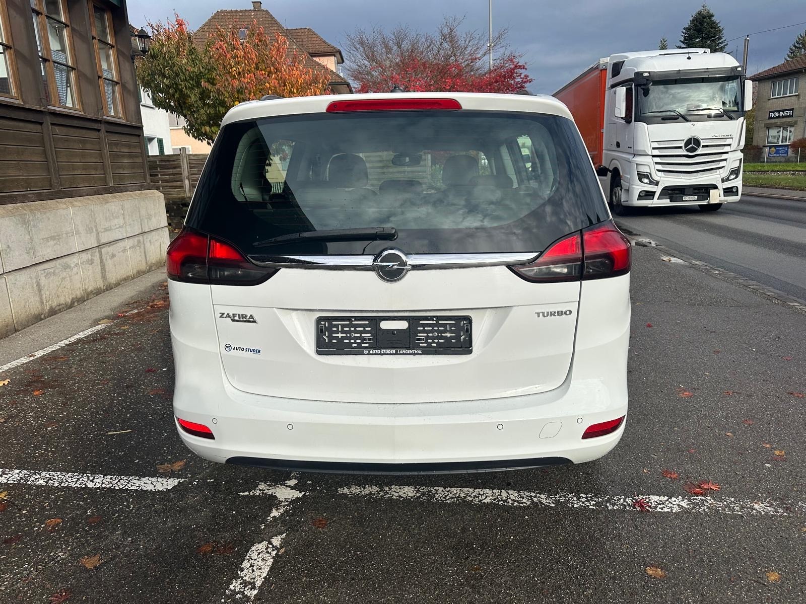 OPEL Zafira Tourer 1.4i 16V Turbo Active Ed. Aut.-image-5