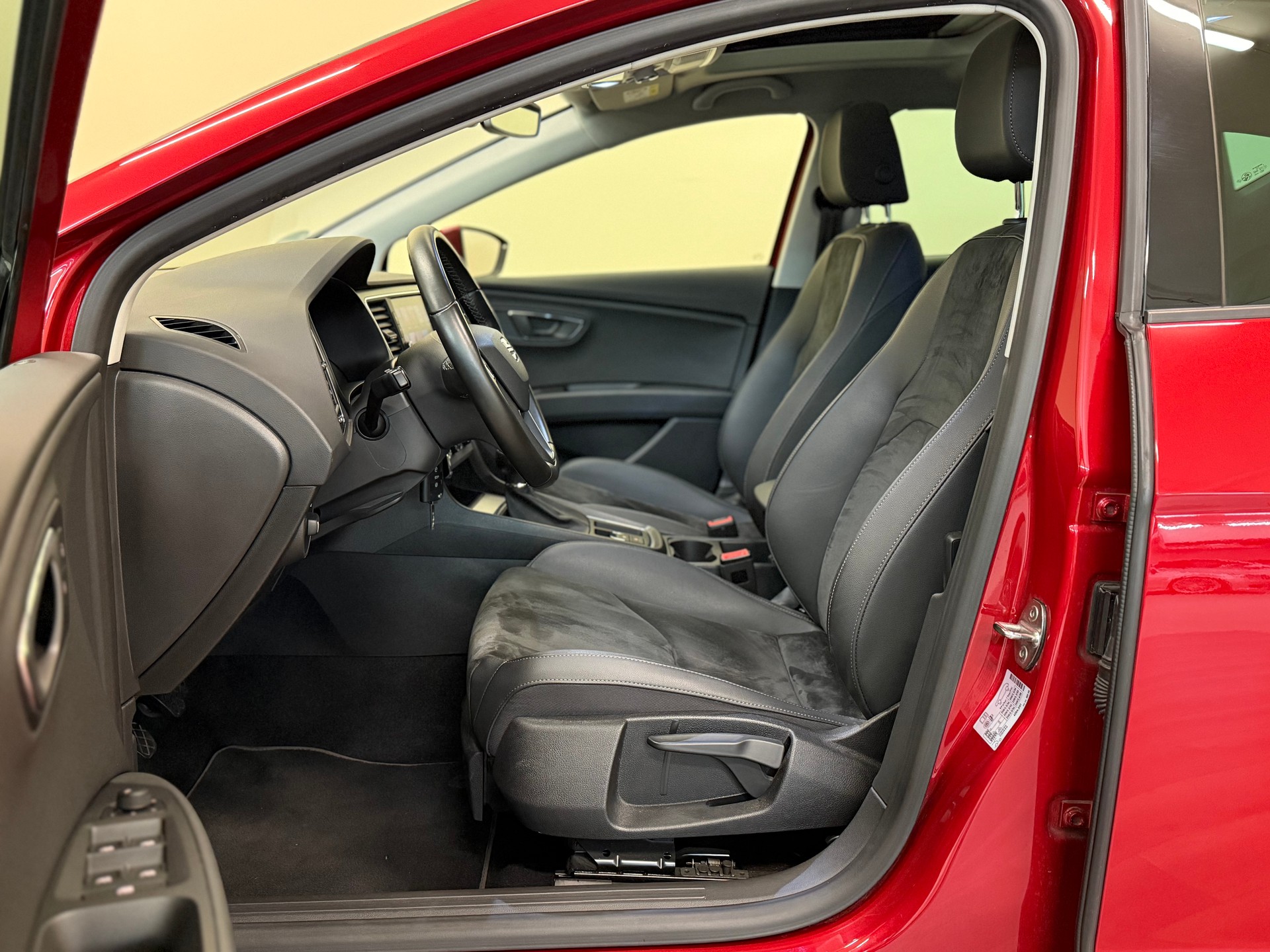 SEAT Leon 1.5 TGI Style-image-11