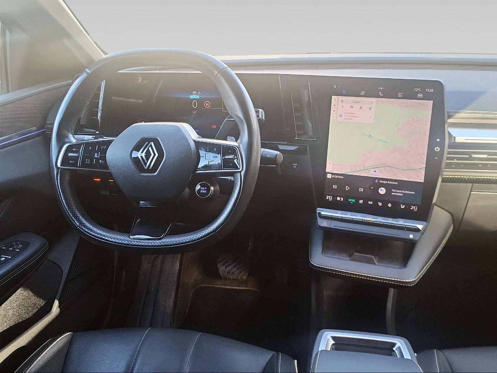 RENAULT Megane-image-4