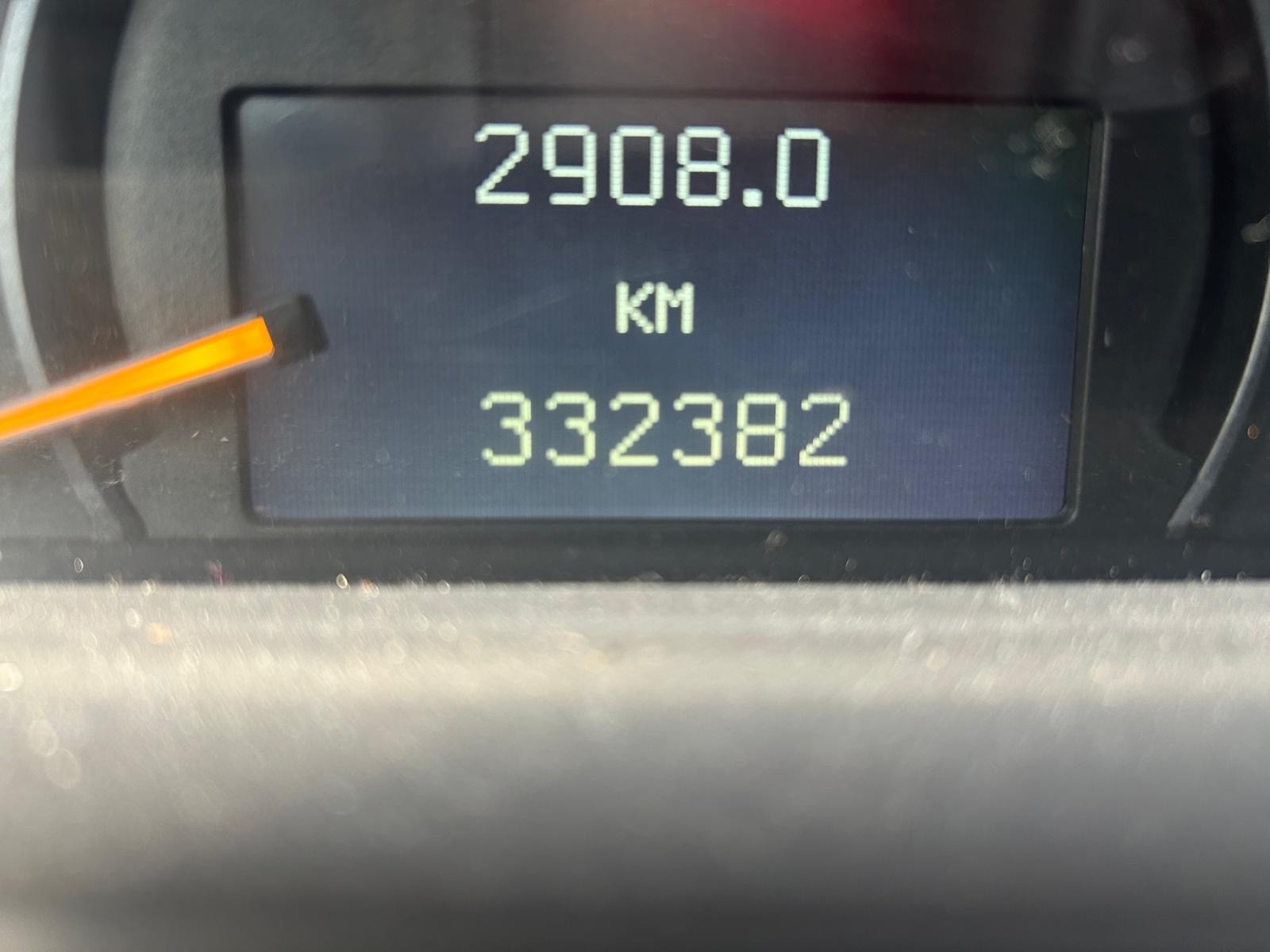 MERCEDES-BENZ S 320 CDI-image-7