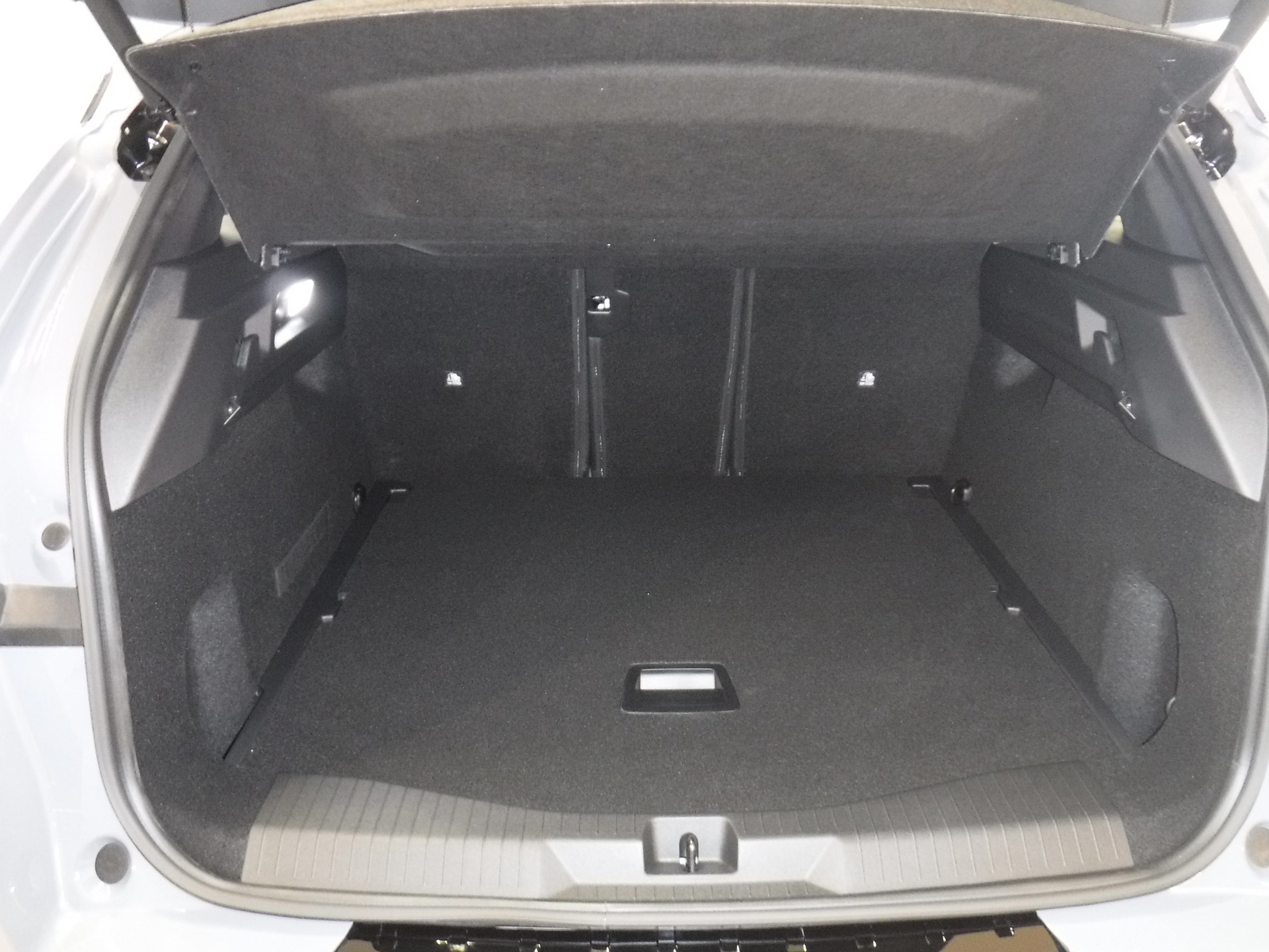 OPEL Grandland Elektro 73kWh Edition-image-5