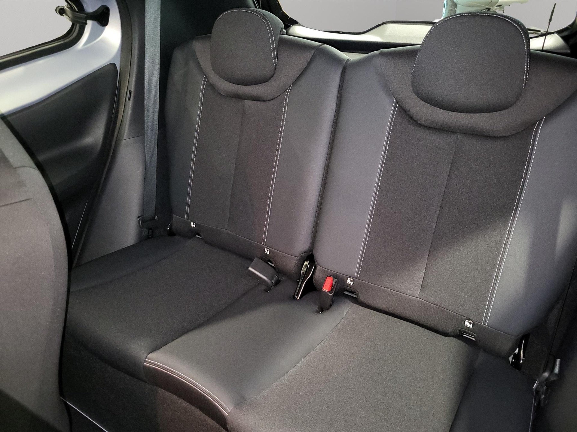 TOYOTA Aygo X 1.0 VVT-i JBL Edition-image-11