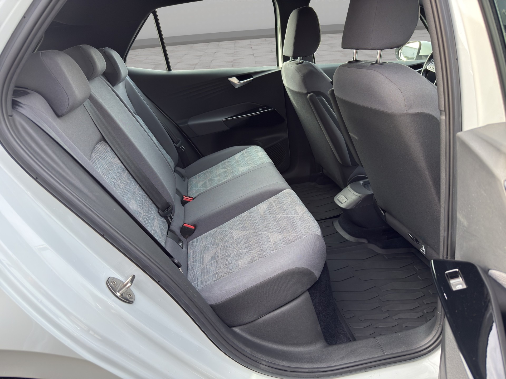 VW ID.3 Pro Performance 58 kWh Life-image-18