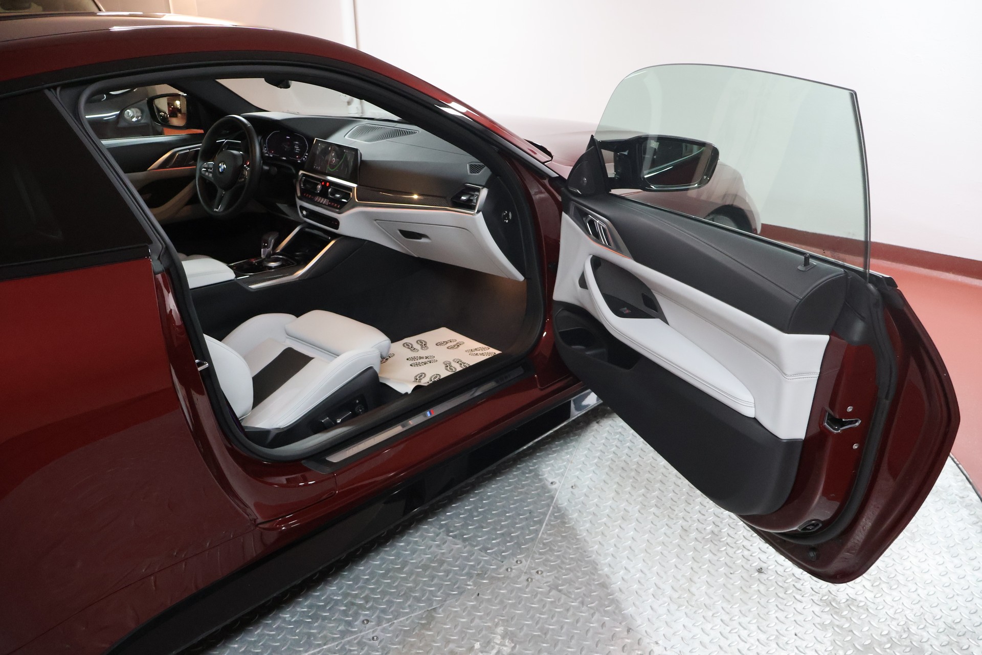 BMW M4 Coupé Competition M xDrive-image-15