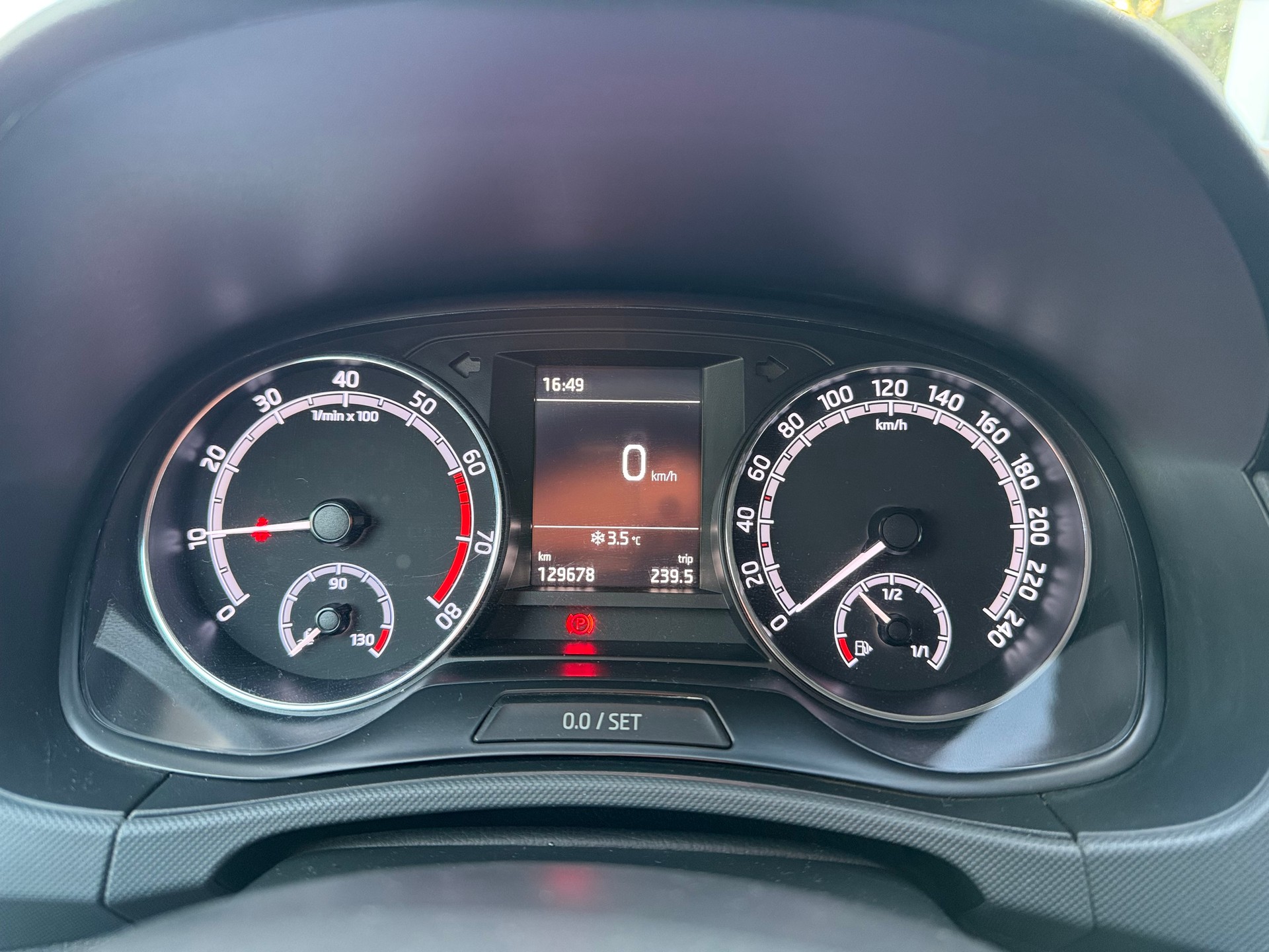 SKODA Fabia Combi 1.0 TSI Active-image-14