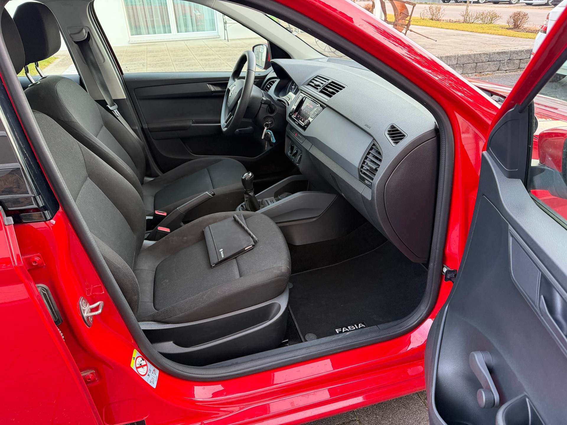 SKODA Fabia Combi 1.0 TSI Active-image-10
