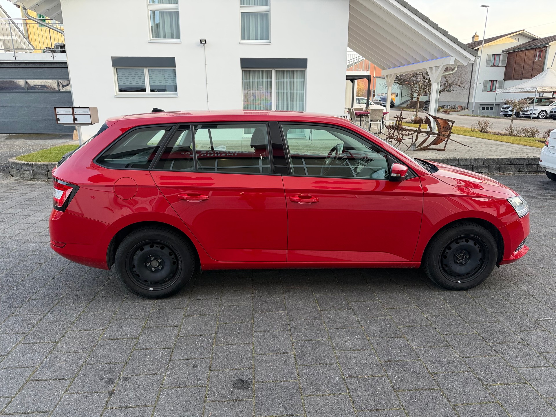 SKODA Fabia Combi 1.0 TSI Active-image-4