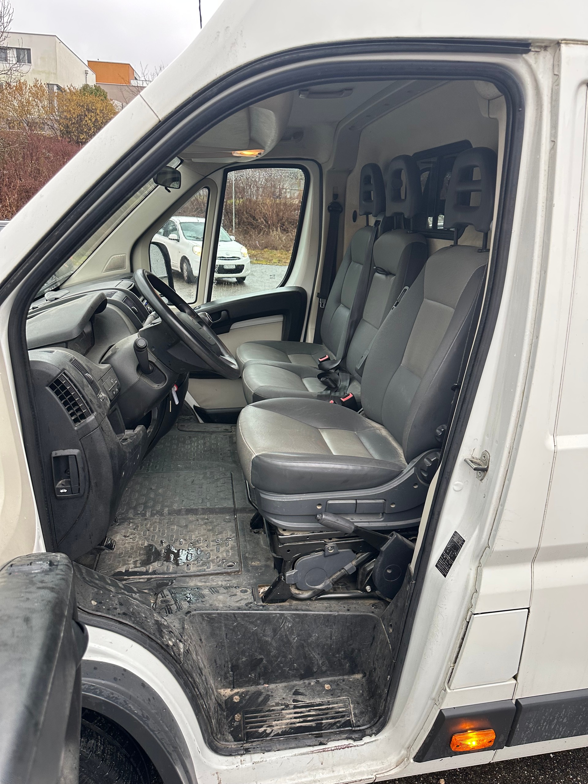 PEUGEOT Boxer 2.2 HDI 435 L4H3-image-6
