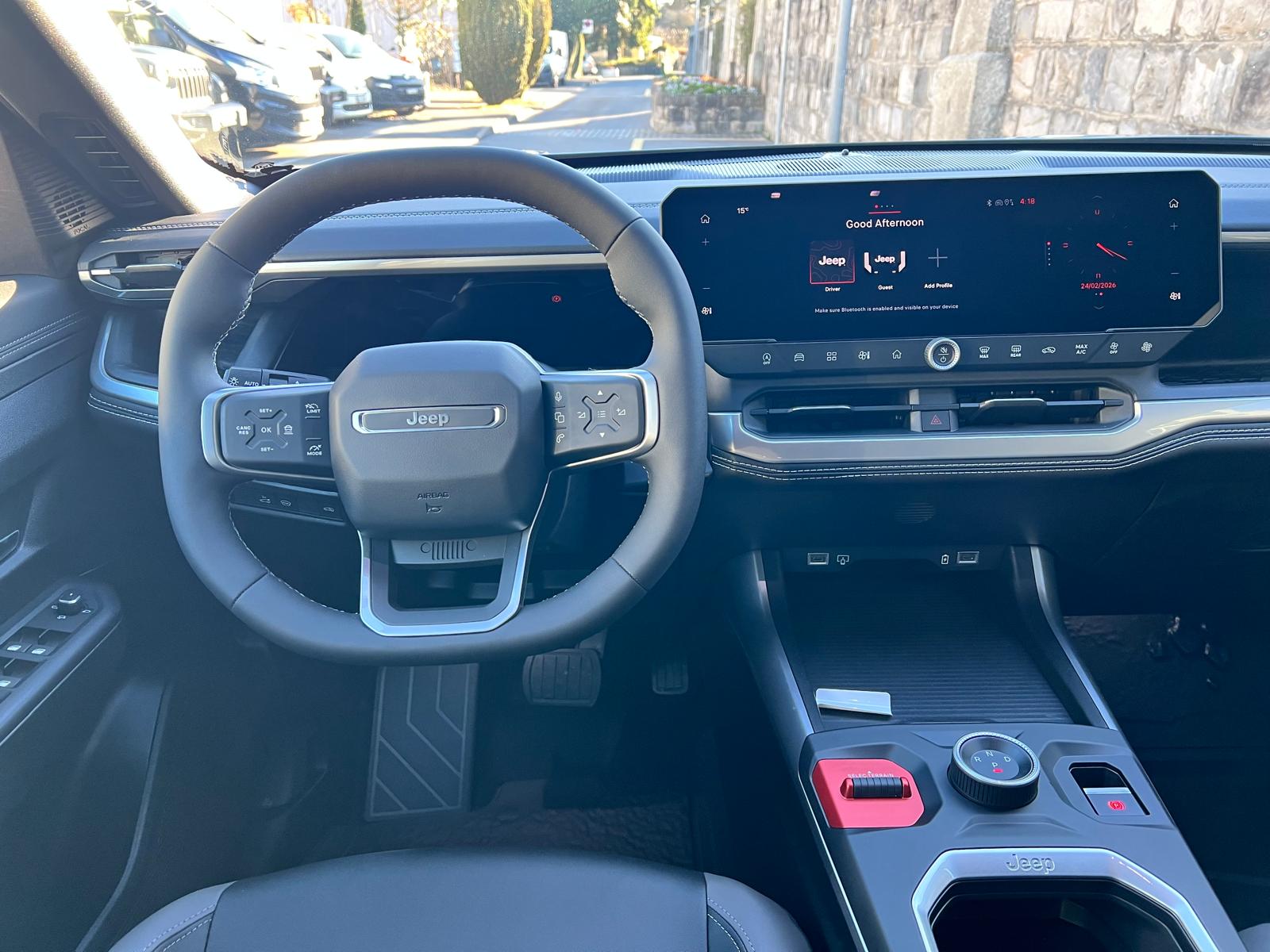 JEEP Compass 1.2 T e-Hybrid First Edition-image-5