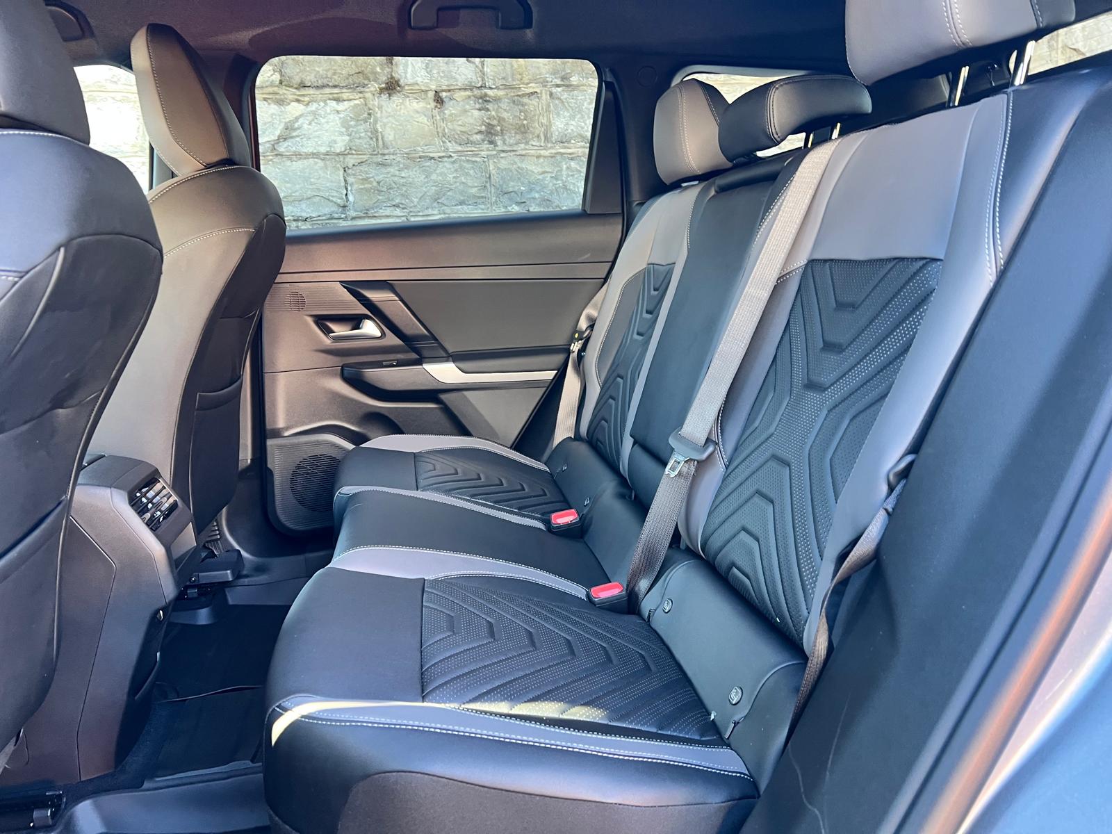 JEEP Compass 1.2 T e-Hybrid First Edition-image-4