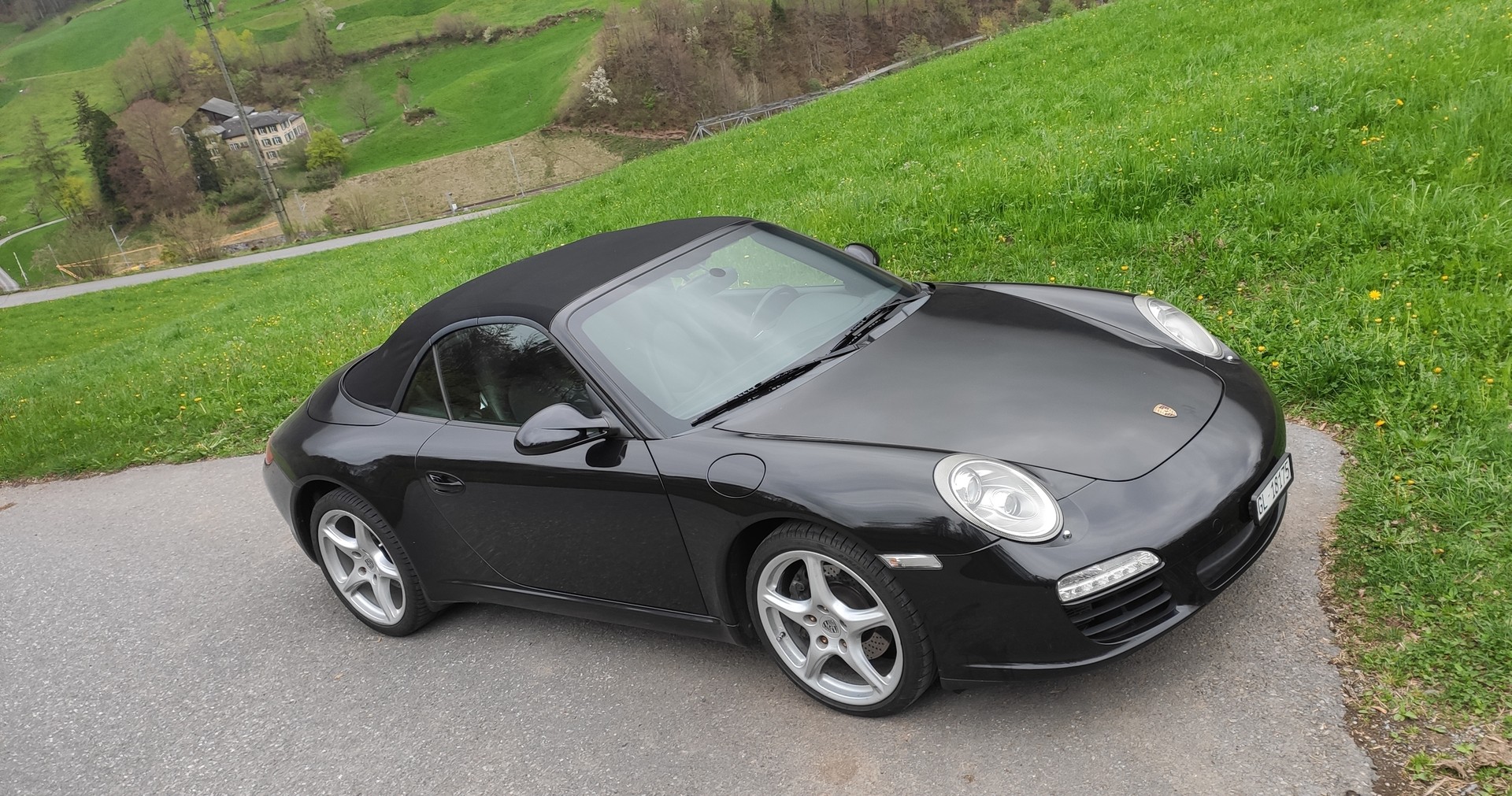 PORSCHE 911 Cabrio Carrera-image-0