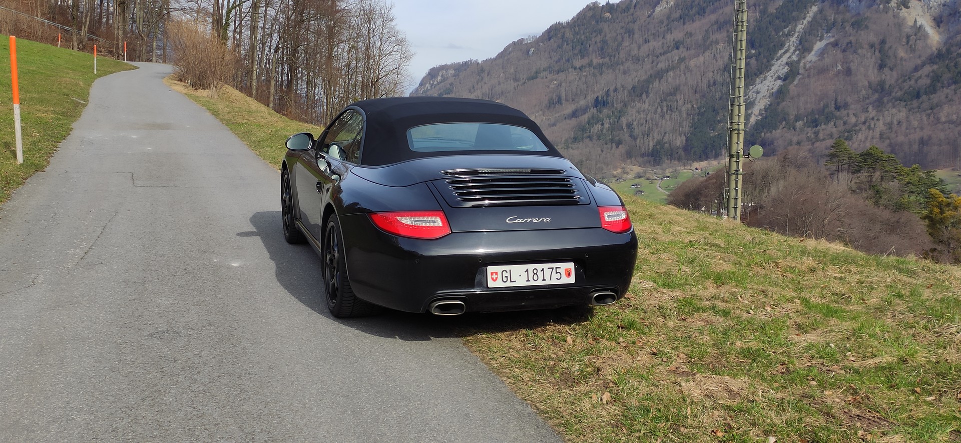 PORSCHE 911 Cabrio Carrera-image-2