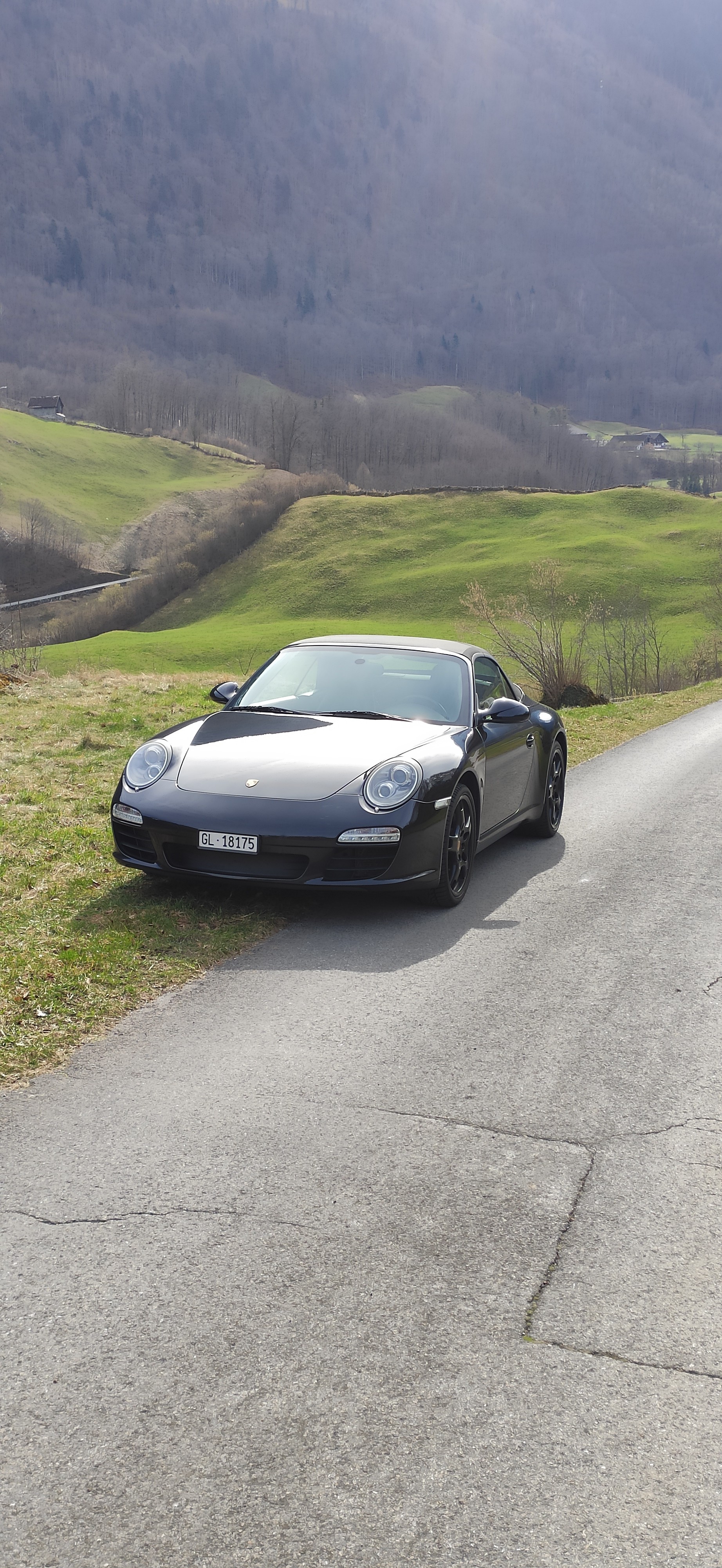 PORSCHE 911 Cabrio Carrera-image-5