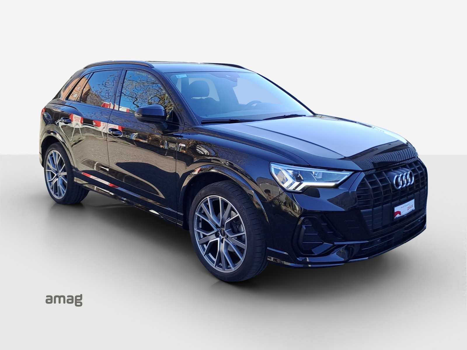 AUDI Q3 35 TFSI S line Attraction S-tronic-image-5