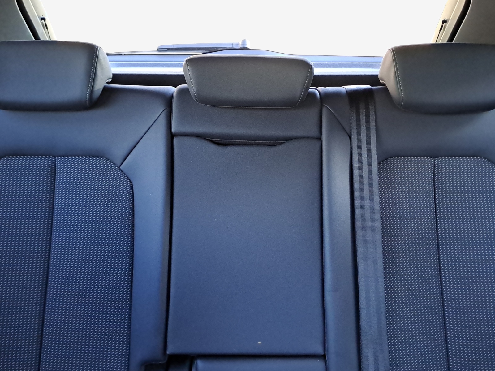 AUDI Q3 35 TFSI S line Attraction S-tronic-image-11