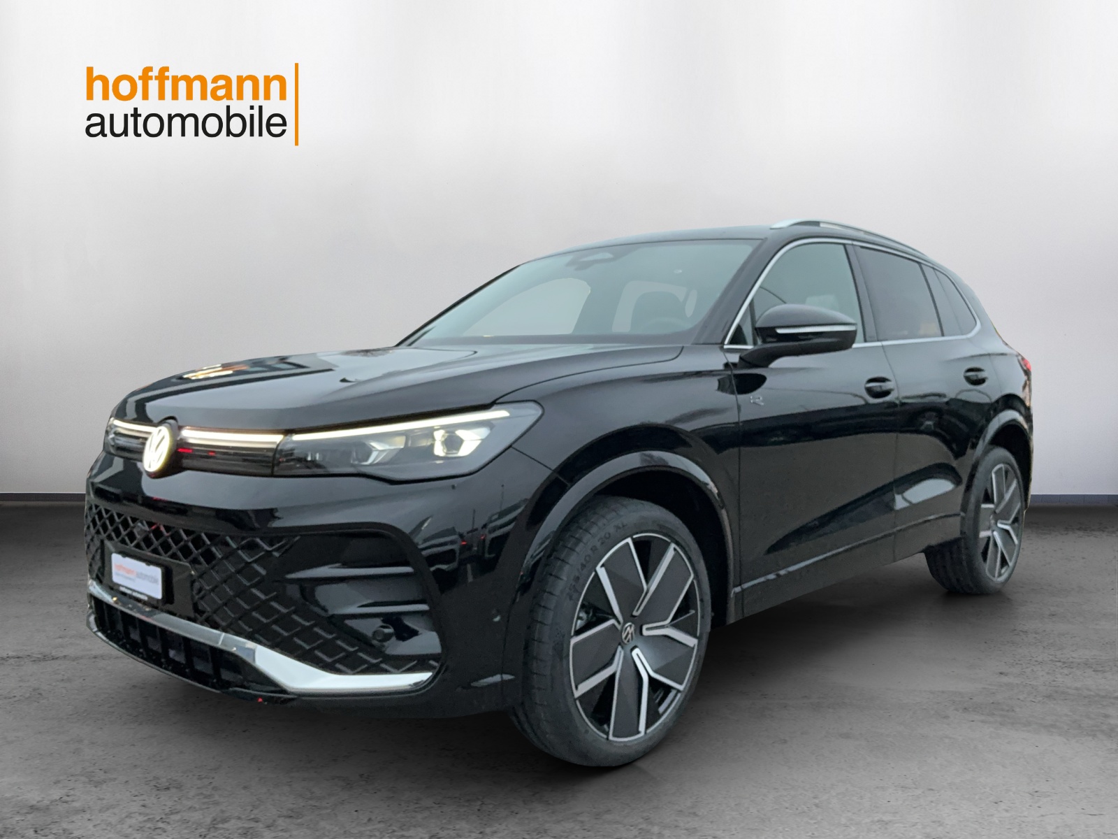VW Tiguan 2.0 TSI DSG R-Line Plus 4Motion-image-0