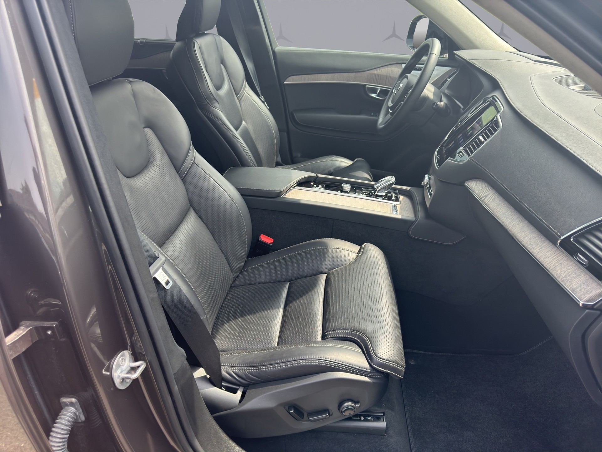 VOLVO XC90 2.0 T8 TE Ultimate Dark 7P. eAWD-image-15