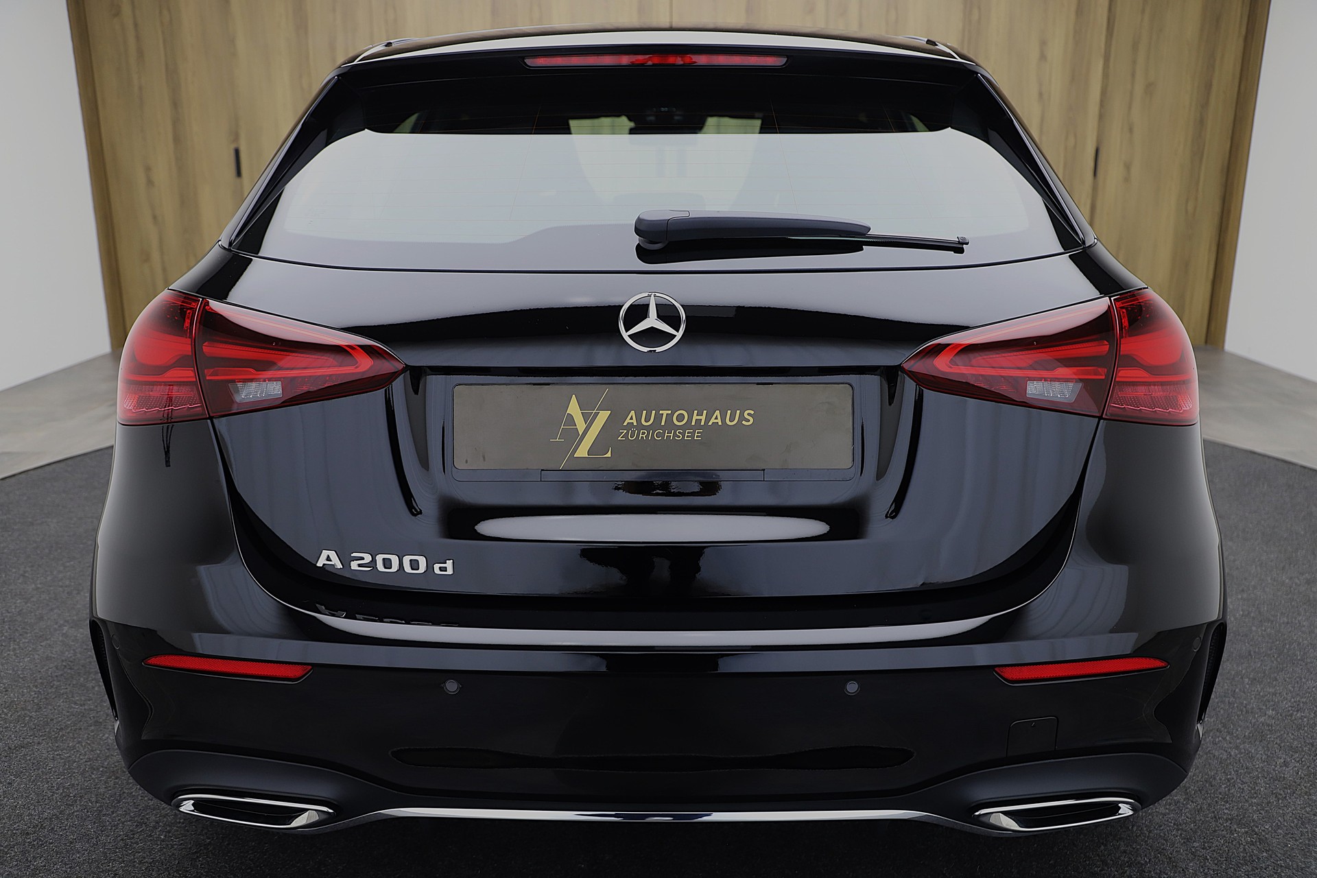 MERCEDES-BENZ A 200 d 8G-DCT AMG Line Advance Plus-image-3