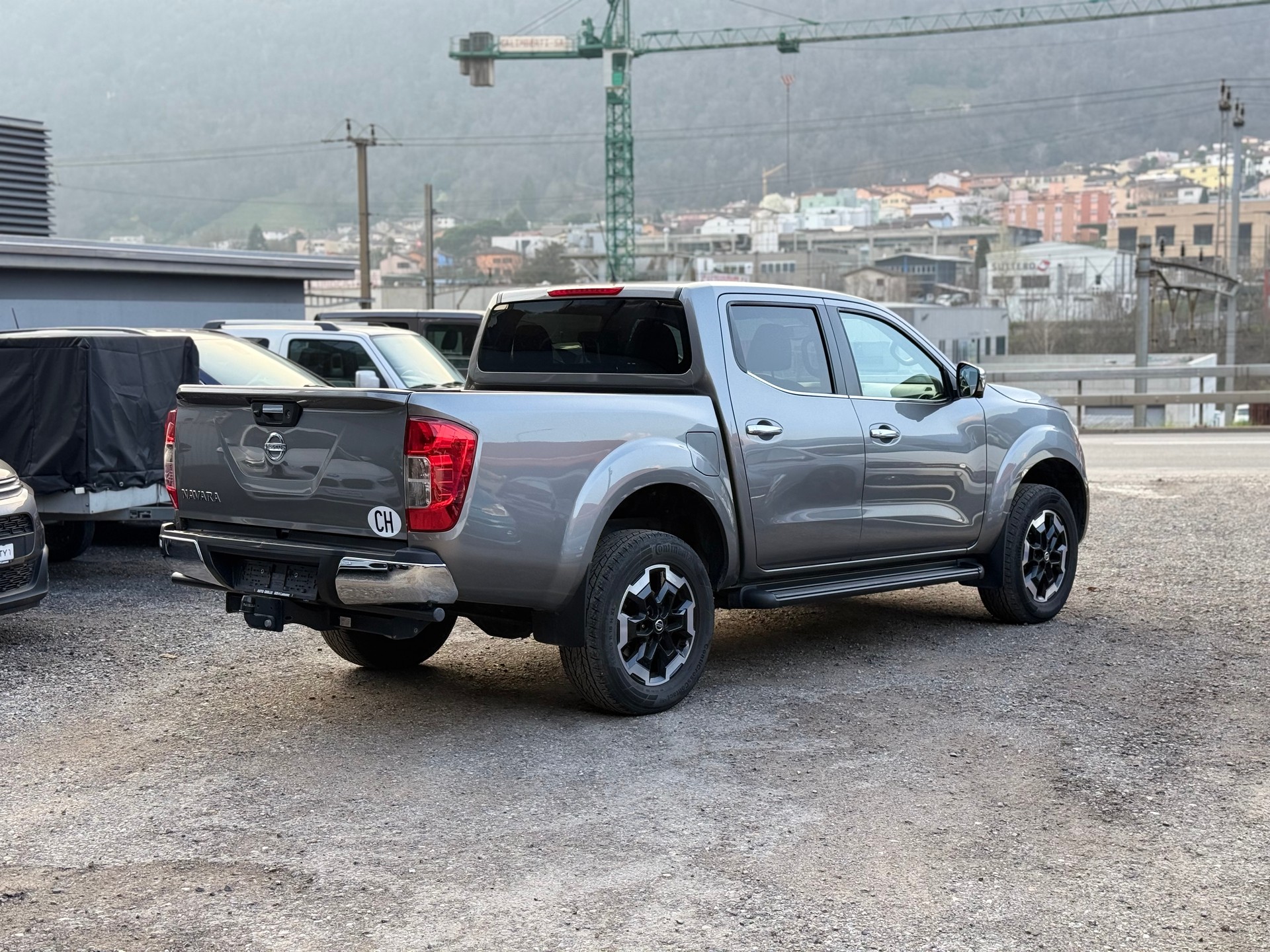 NISSAN Navara Double Cab Tekna 2.3 dCi 4WD-image-3