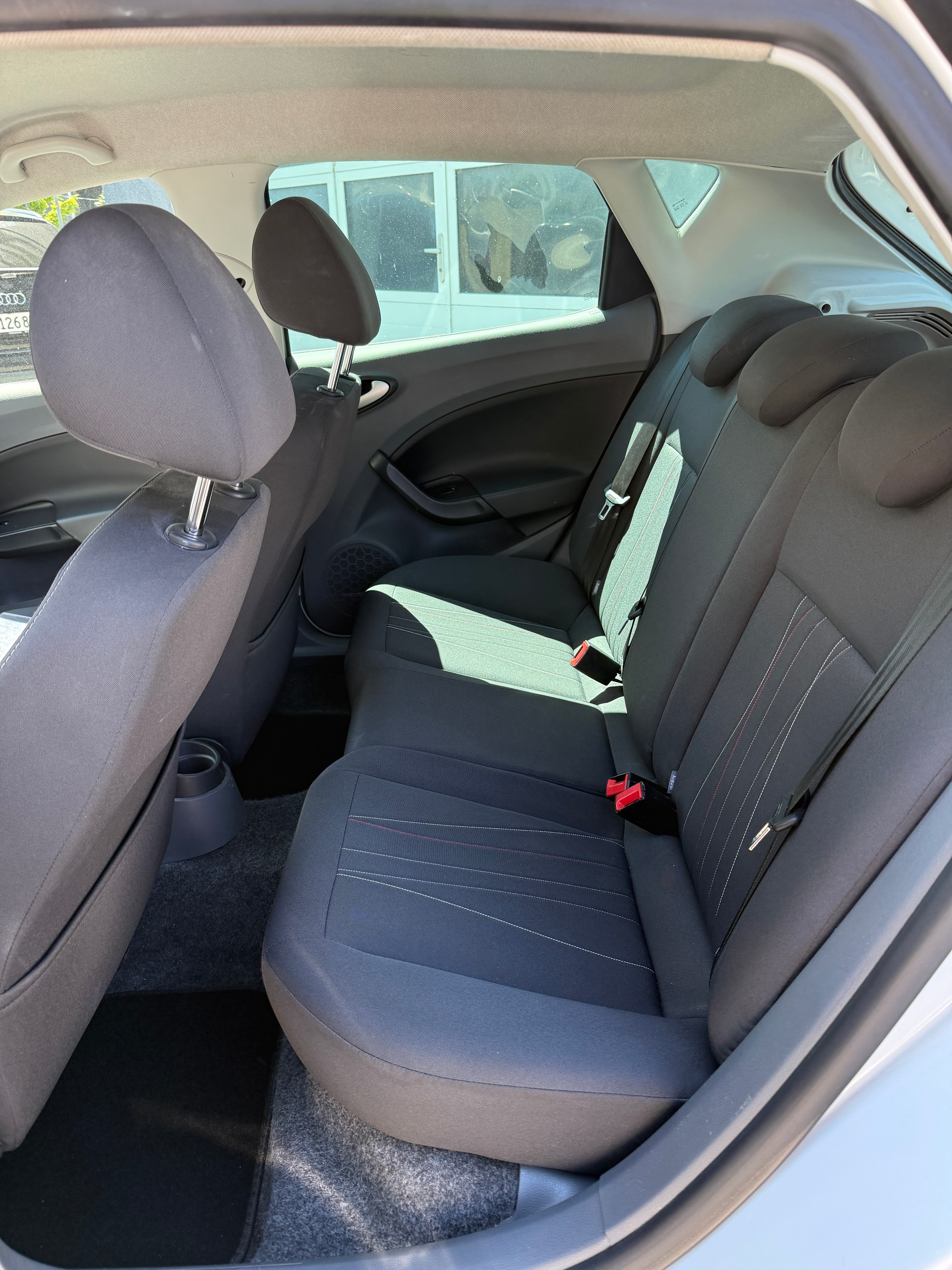 SEAT Ibiza 1.2 TSI COPA Style-image-7