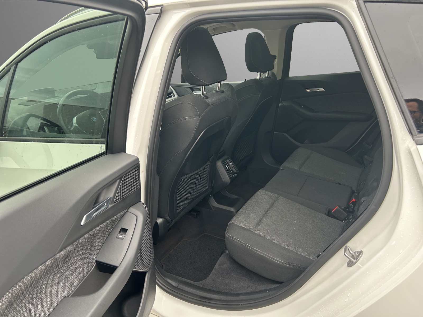 BMW 223d Active Tourer xDrive DKG-image-28