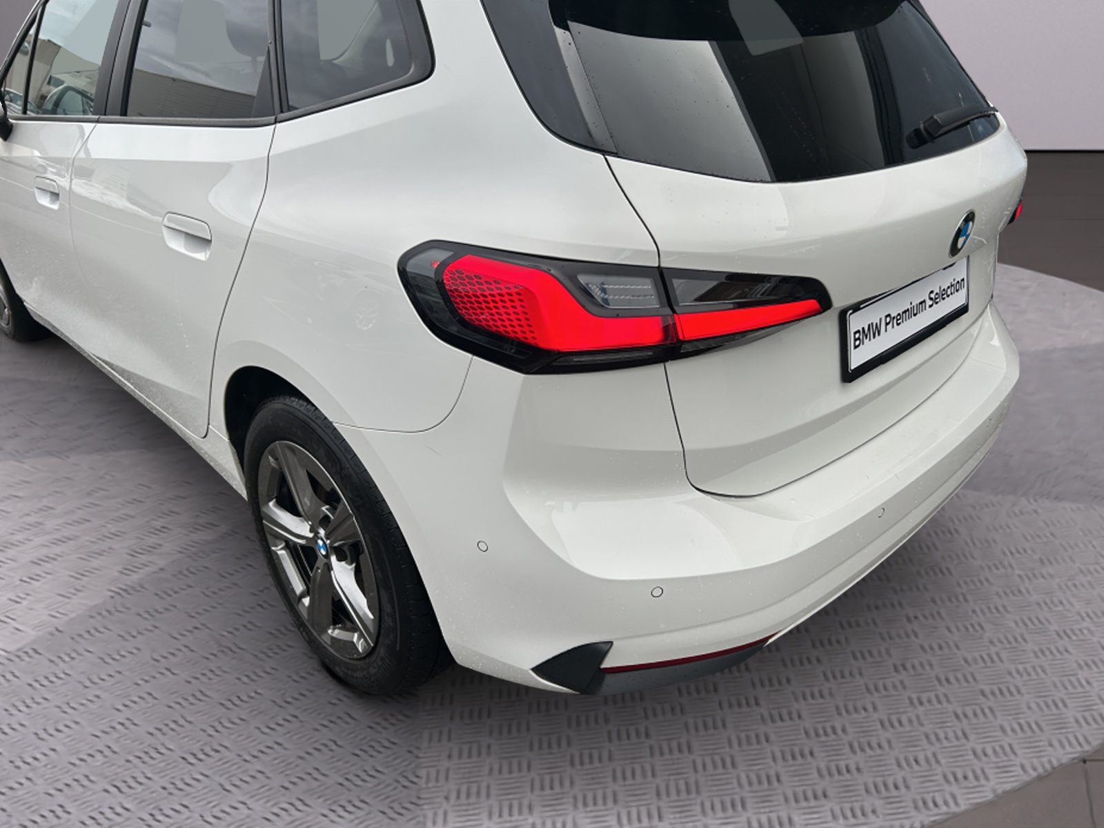 BMW 223d Active Tourer xDrive DKG-image-13