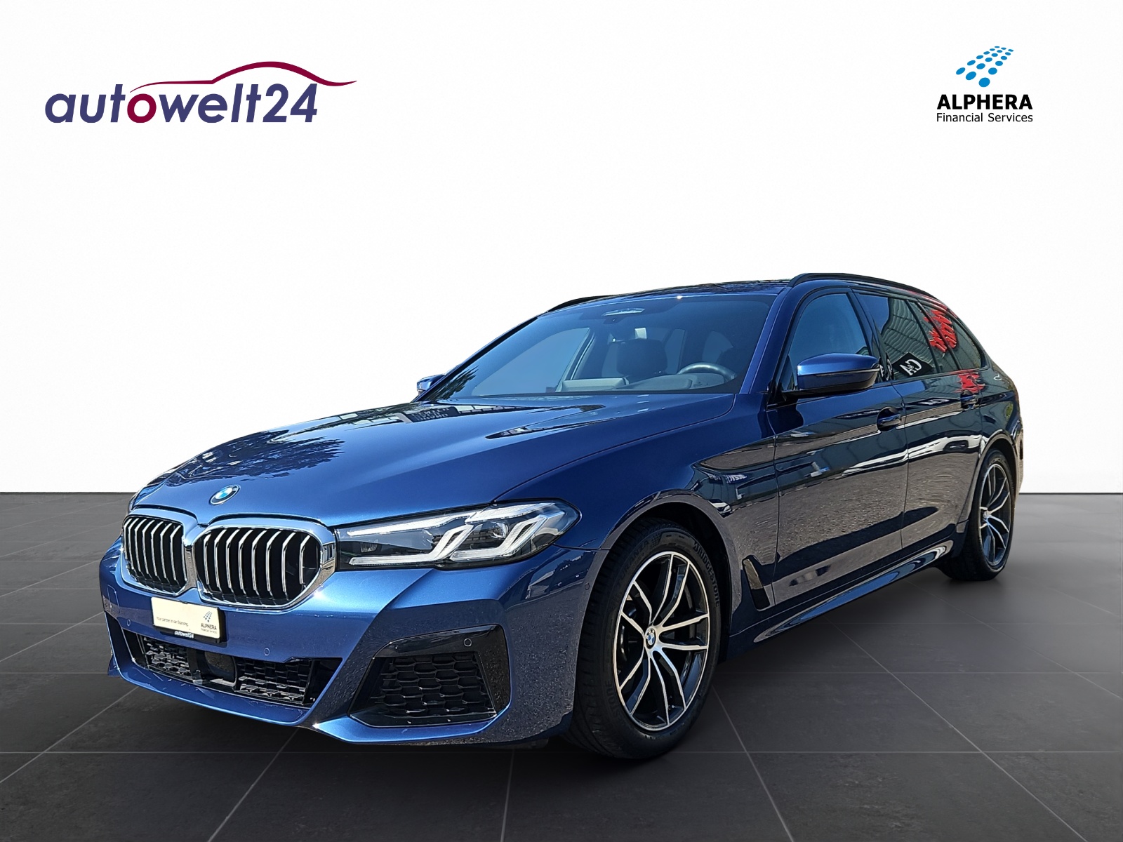 BMW 520d xDrive 48V Touring M Sport Steptronic-image-0