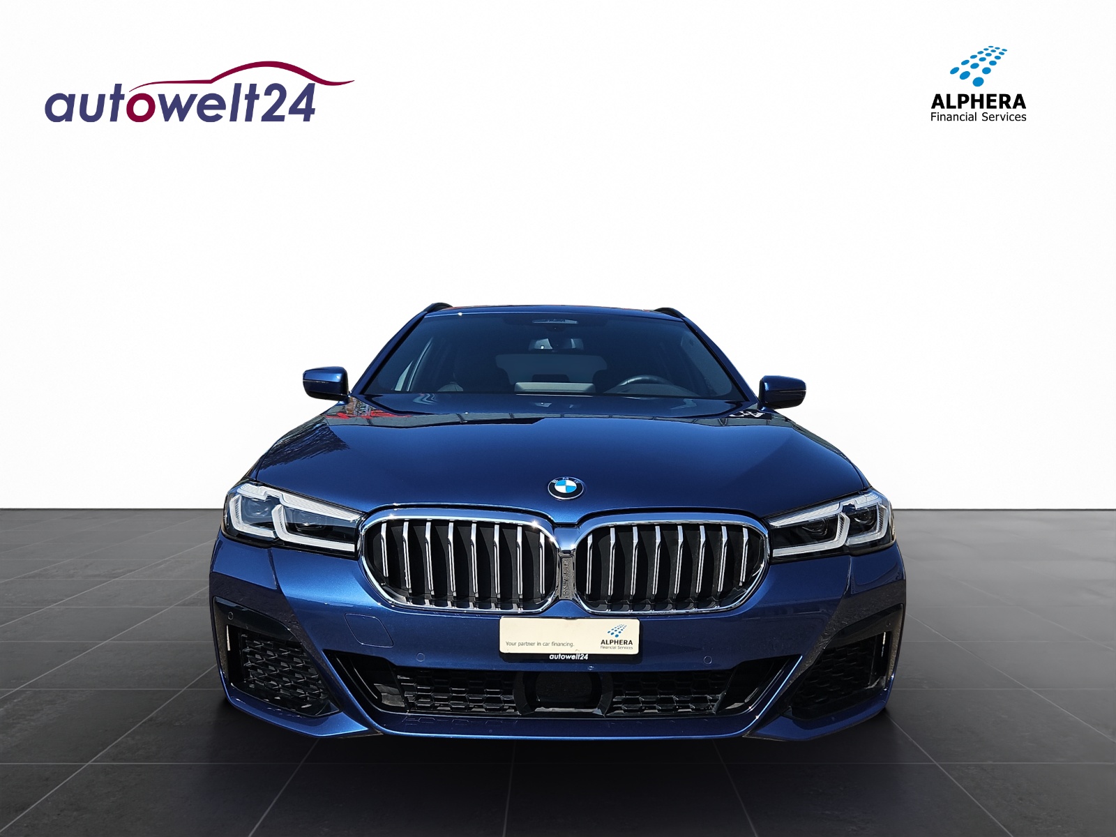 BMW 520d xDrive 48V Touring M Sport Steptronic-image-1
