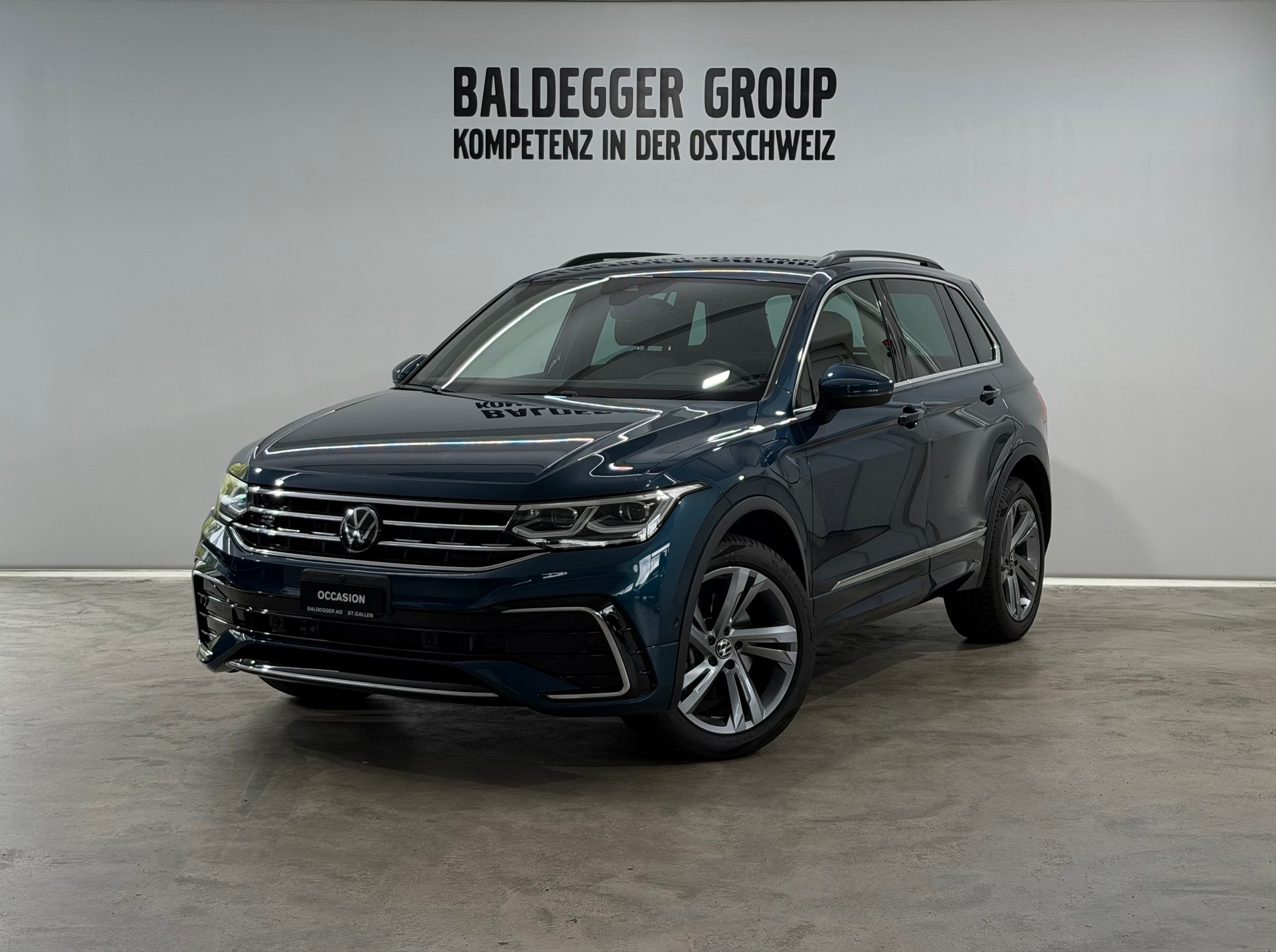 VOLVO Tiguan 1.4 TSI PHEV R-Line DSG-image-0