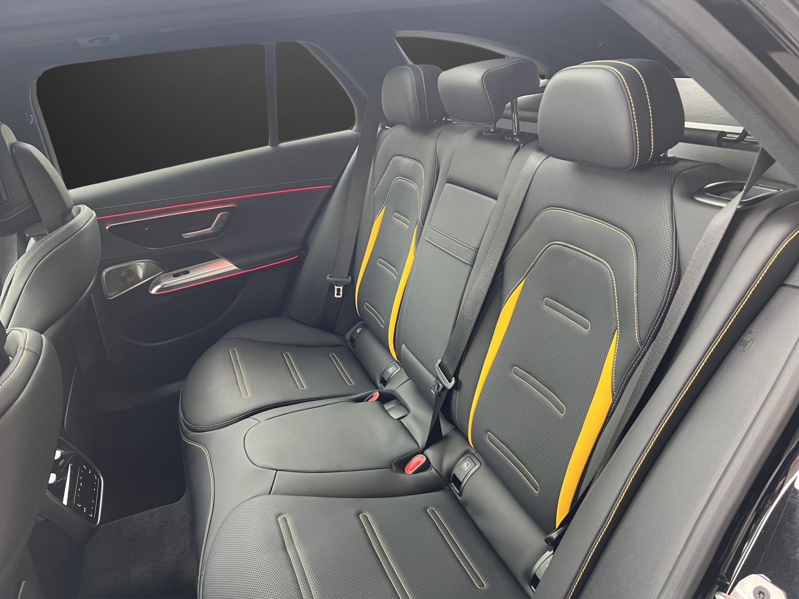 MERCEDES-BENZ E 53 Hybrid T 4Matic+ 9G-Tronic-image-11