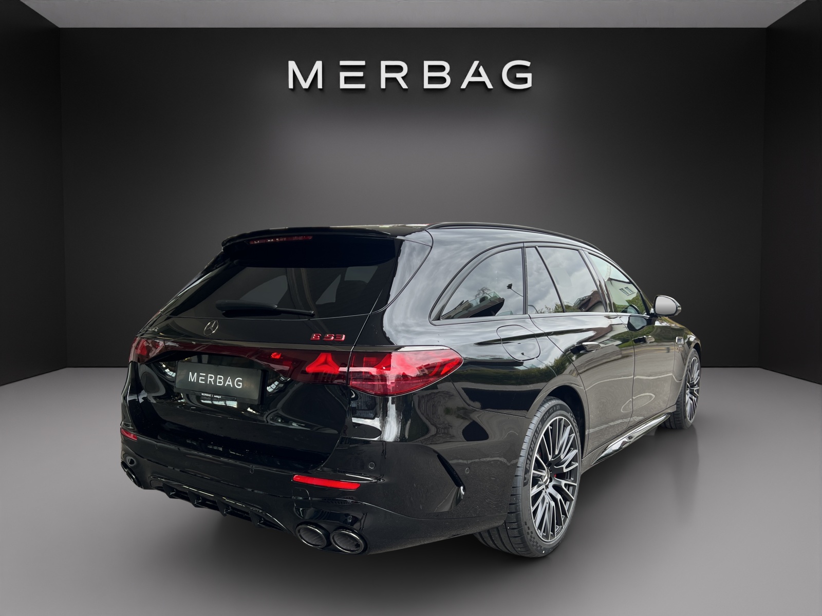 MERCEDES-BENZ E 53 Hybrid T 4Matic+ 9G-Tronic-image-2