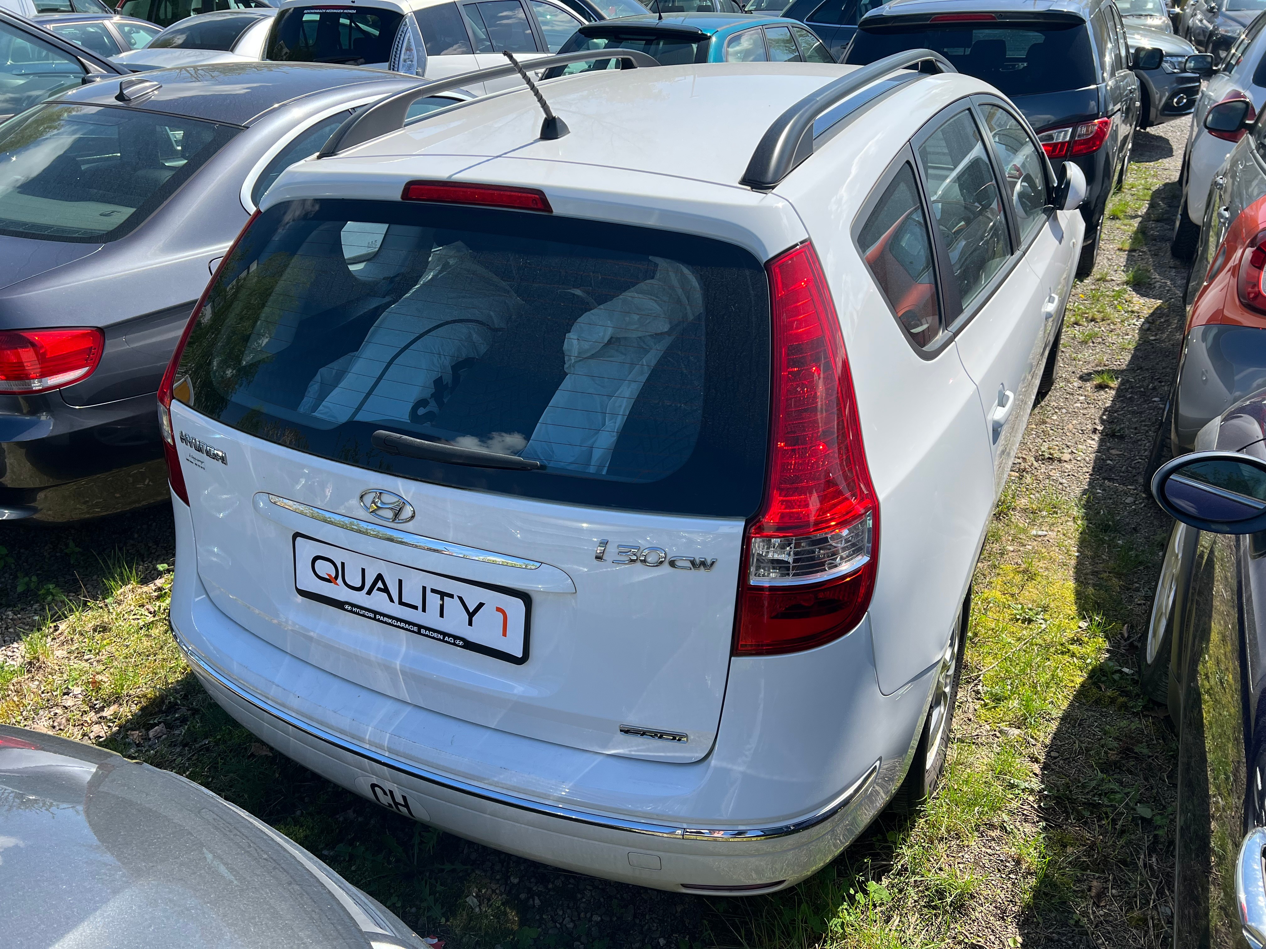 HYUNDAI i30 Wagon 1.6 CRDi Style — slika 3