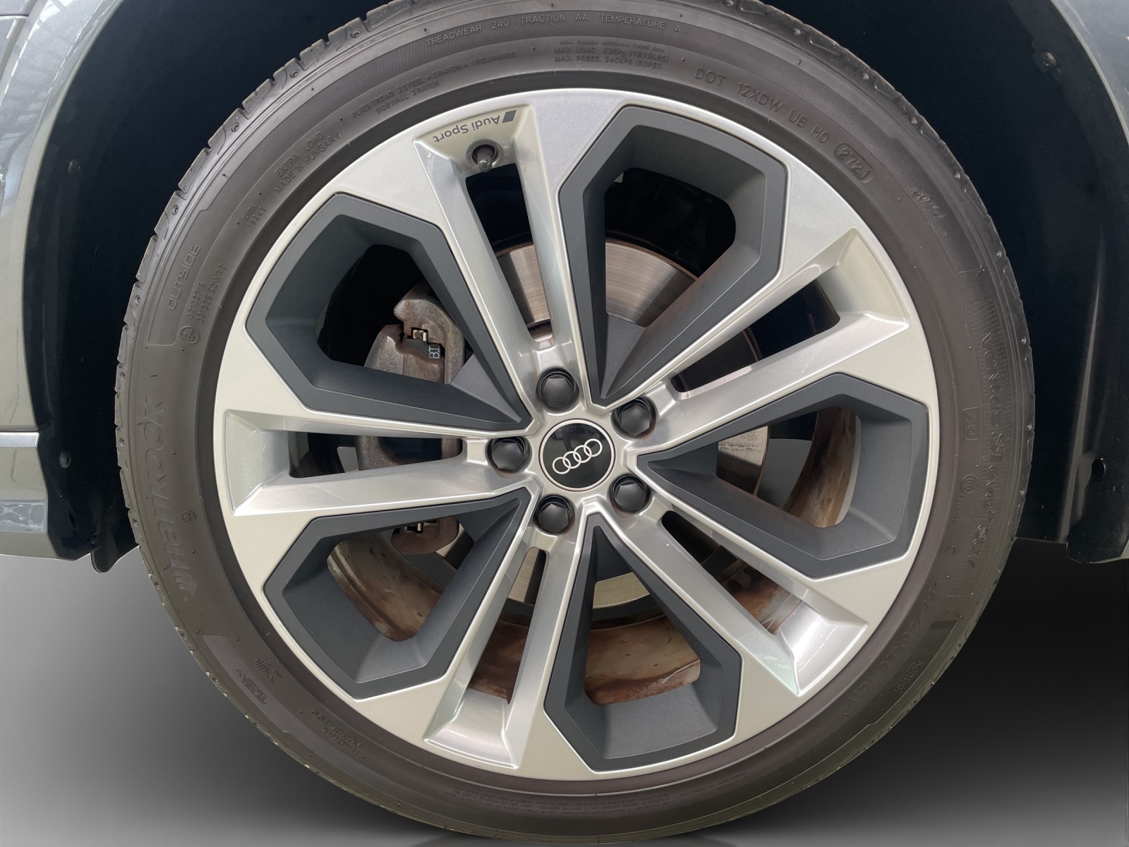 AUDI Q3 45 TFSI e S line Attraction S-tronic-image-14
