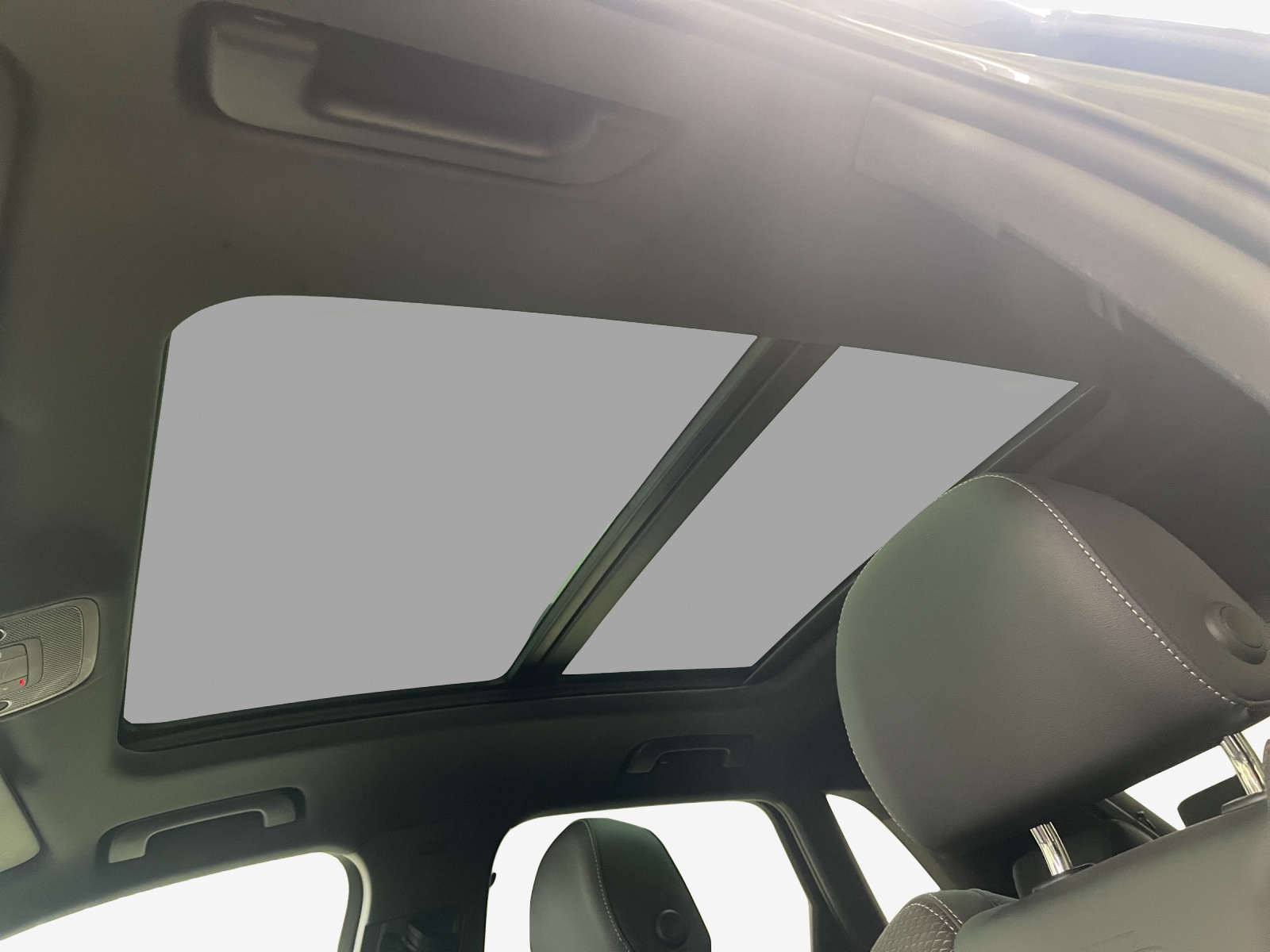 AUDI Q3 45 TFSI e S line Attraction S-tronic-image-16