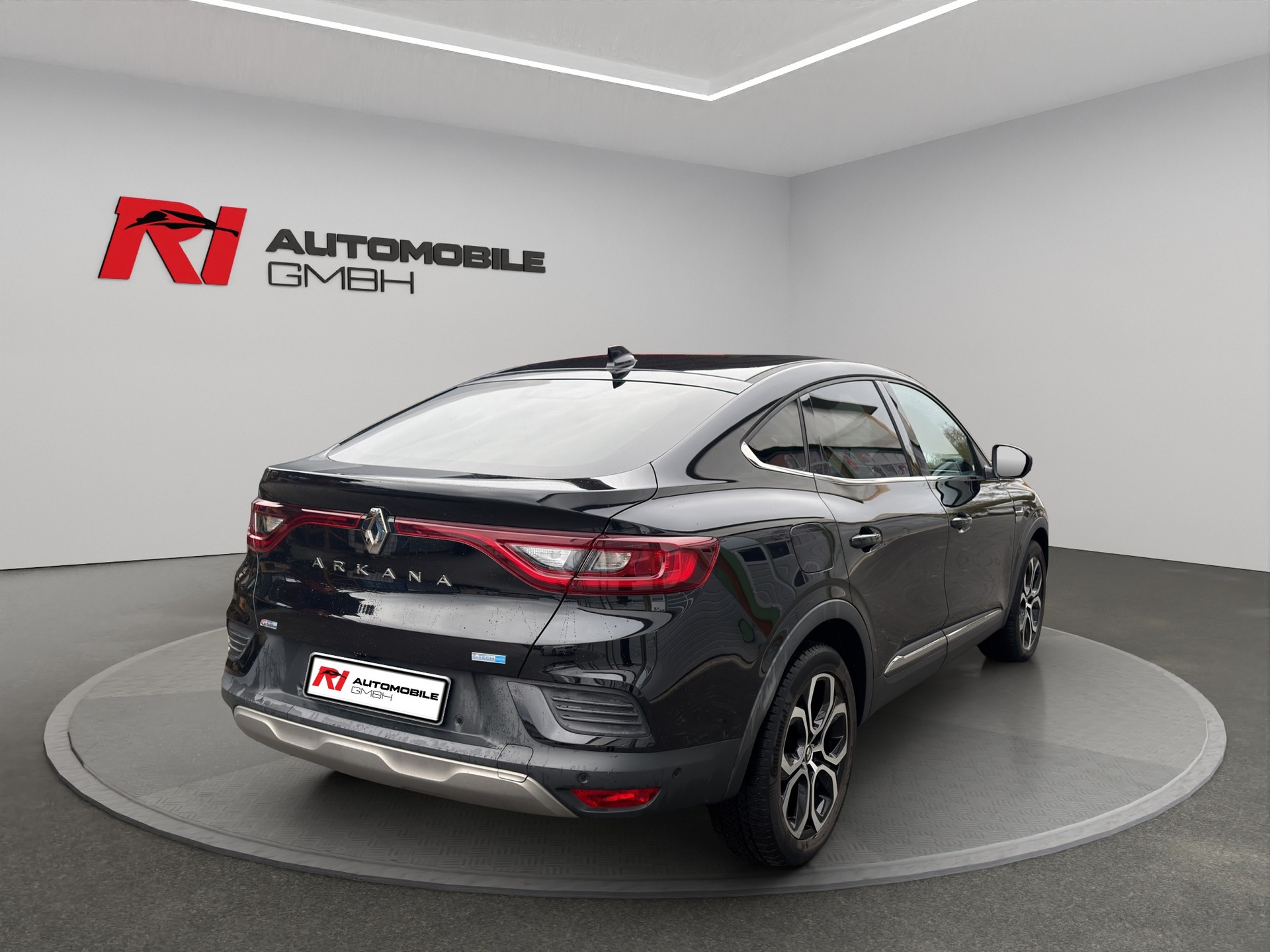 RENAULT Arkana 1.6 E-Tech Intens-showroom-element-3
