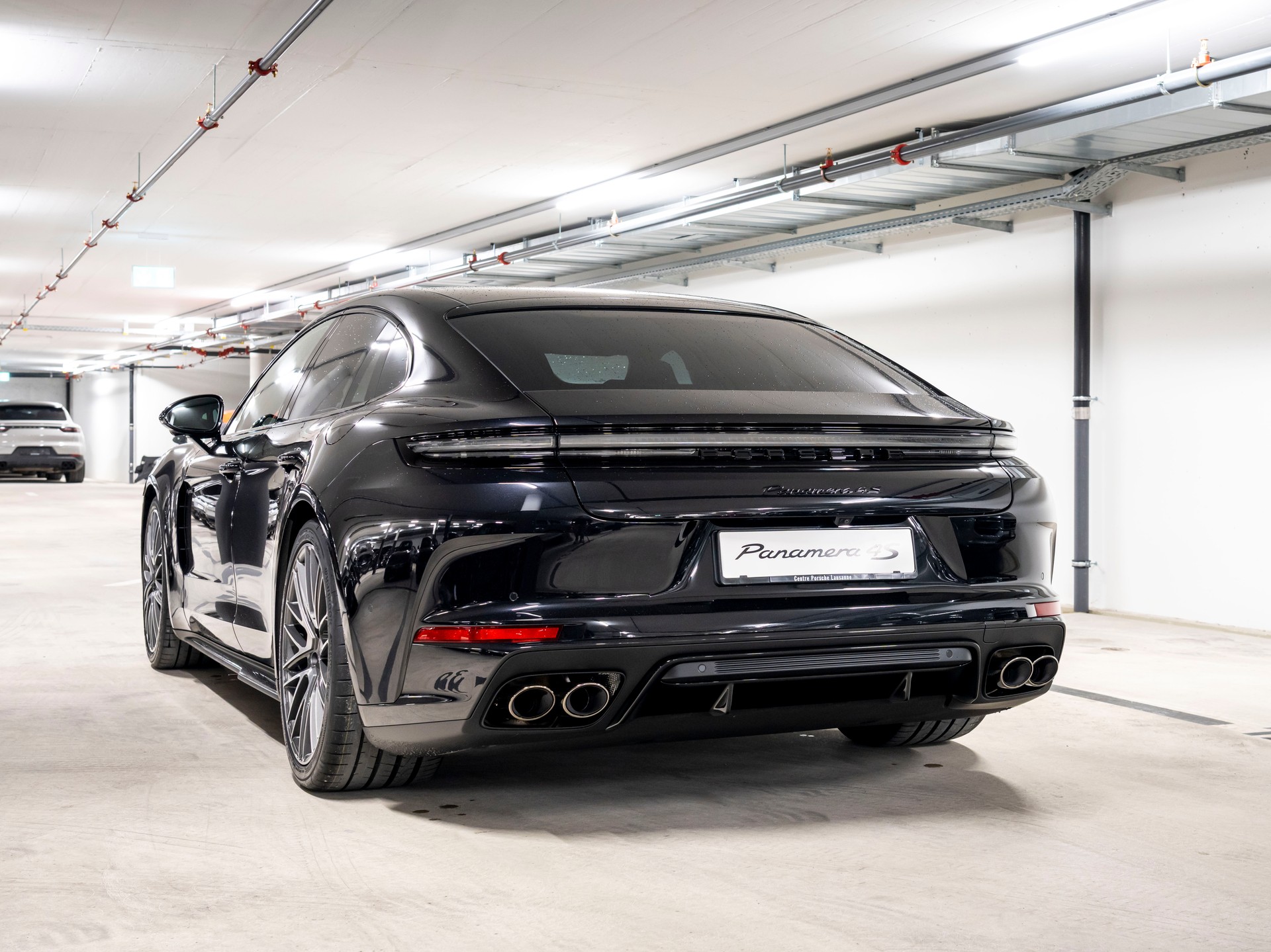 PORSCHE Panamera 4S E-Hybrid PDK-showroom-element-2