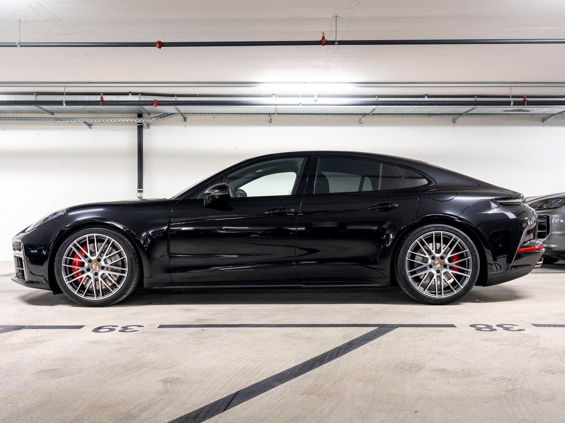 PORSCHE Panamera 4S E-Hybrid PDK-showroom-element-1
