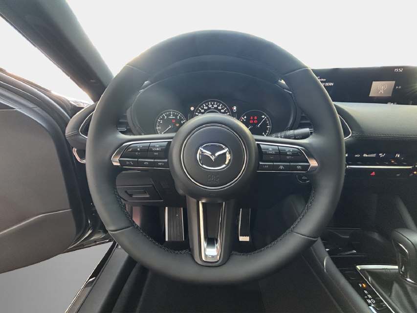 MAZDA 3 2.0/186 Exclusive-Line 4x4-image-12