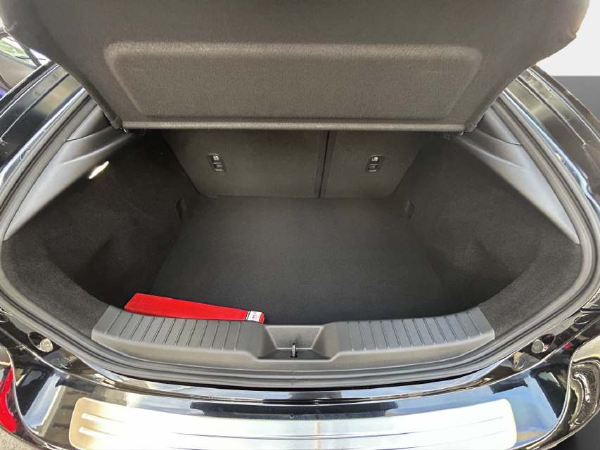 MAZDA 3 2.0/186 Exclusive-Line 4x4-image-11