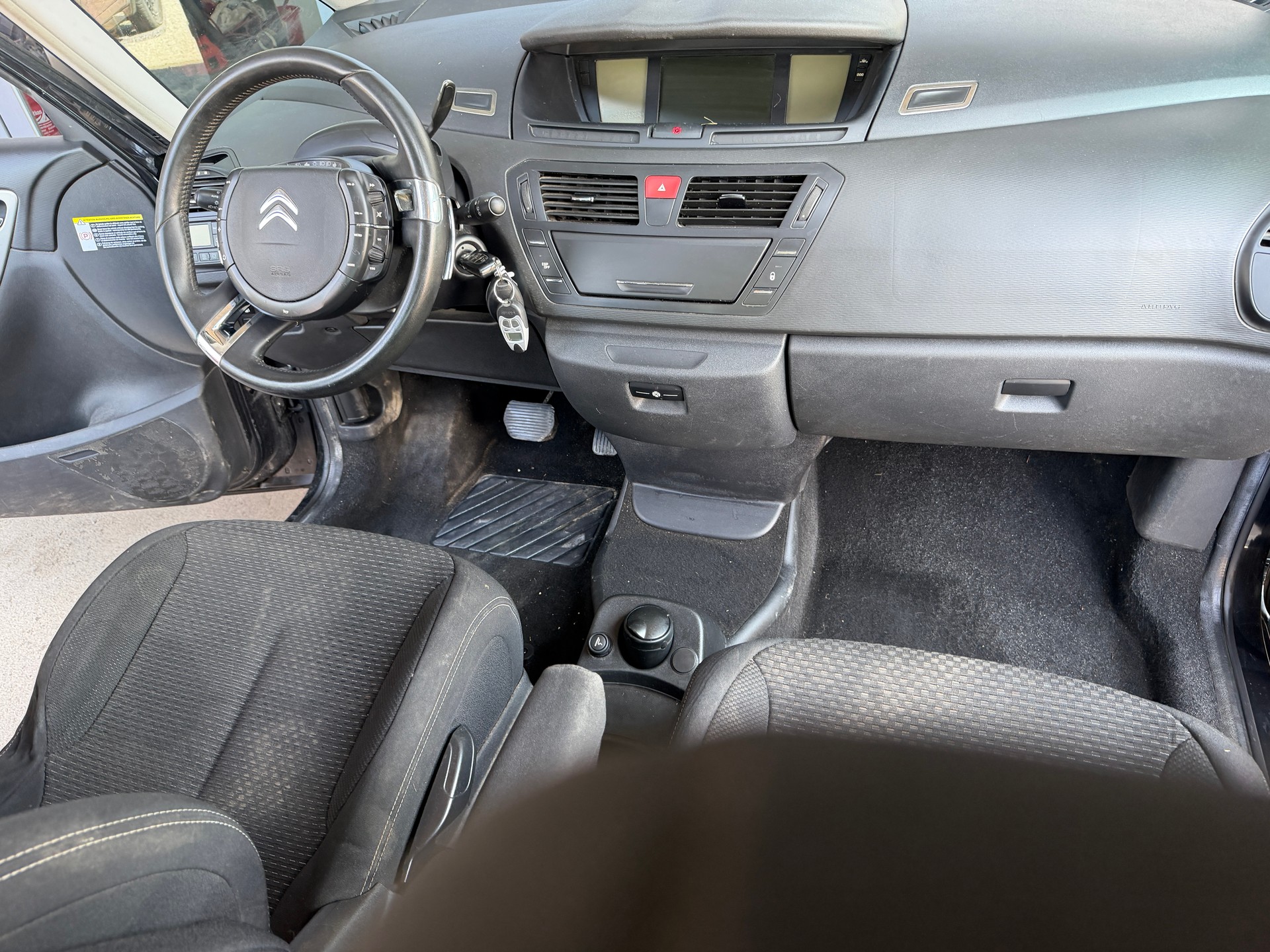 CITROEN Grand C4 Picasso 1.6i 16V Turbo Exclusive BMP6-image-10