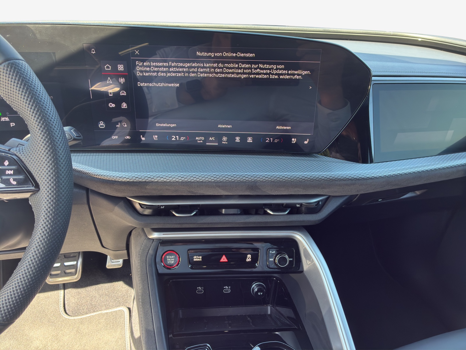 AUDI SQ5 TFSI quattro S-tronic-image-10